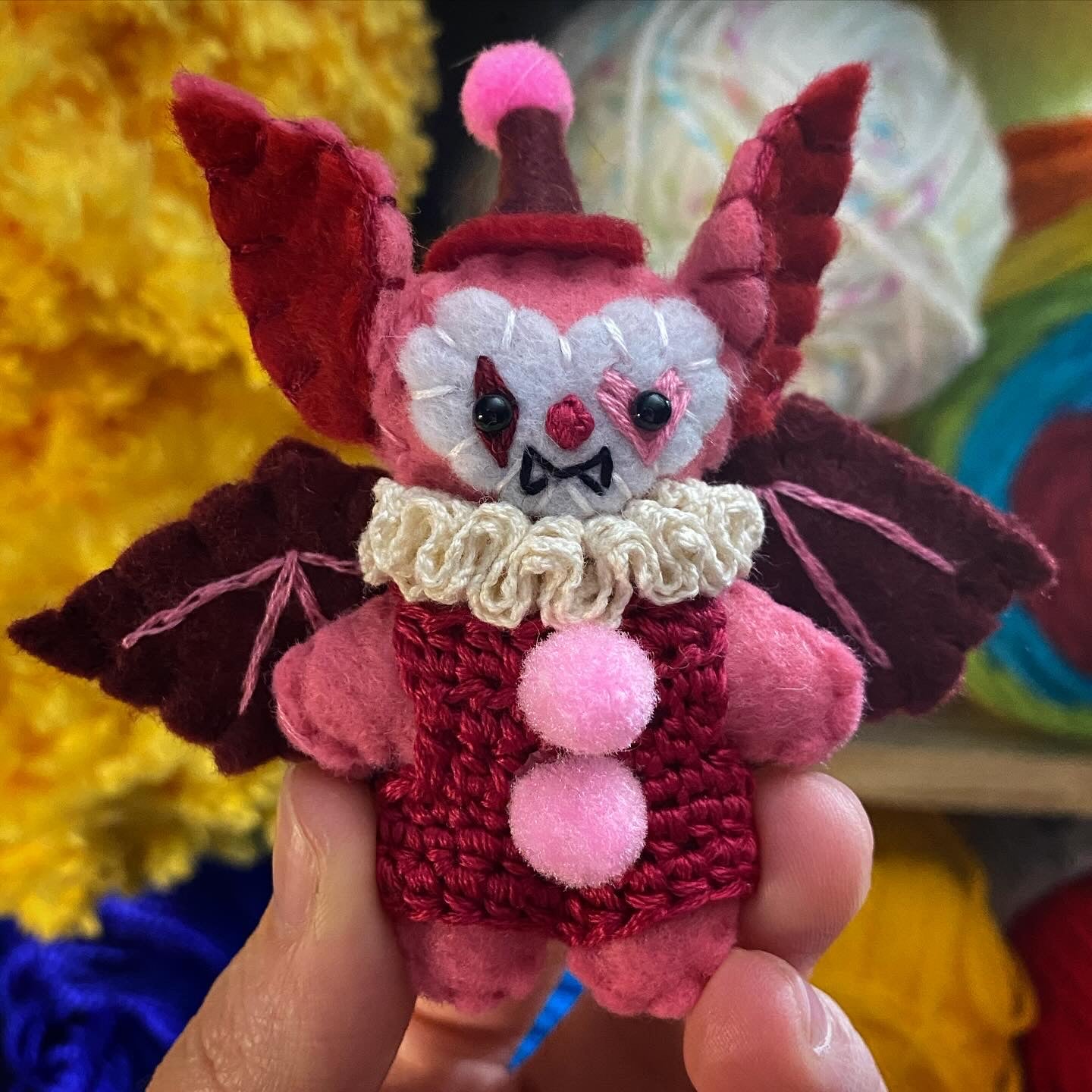 *MYSTERY* VALENTINE POCKET CLOWNS
