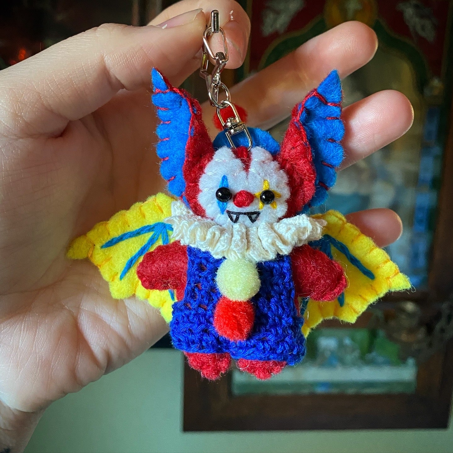 BAT POCKET CLOWN (red)
