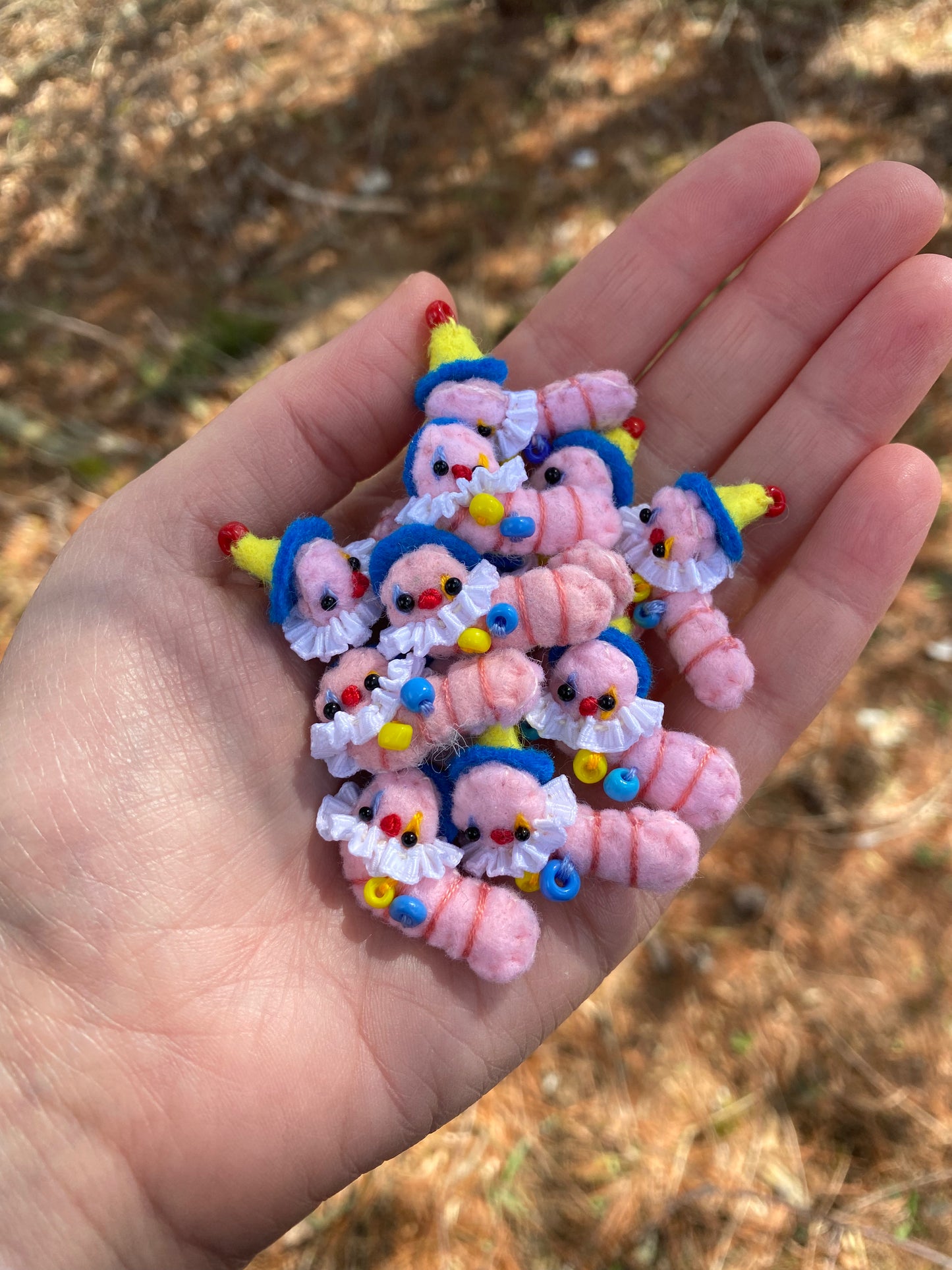 *MYSTERY* mini clown worm soup