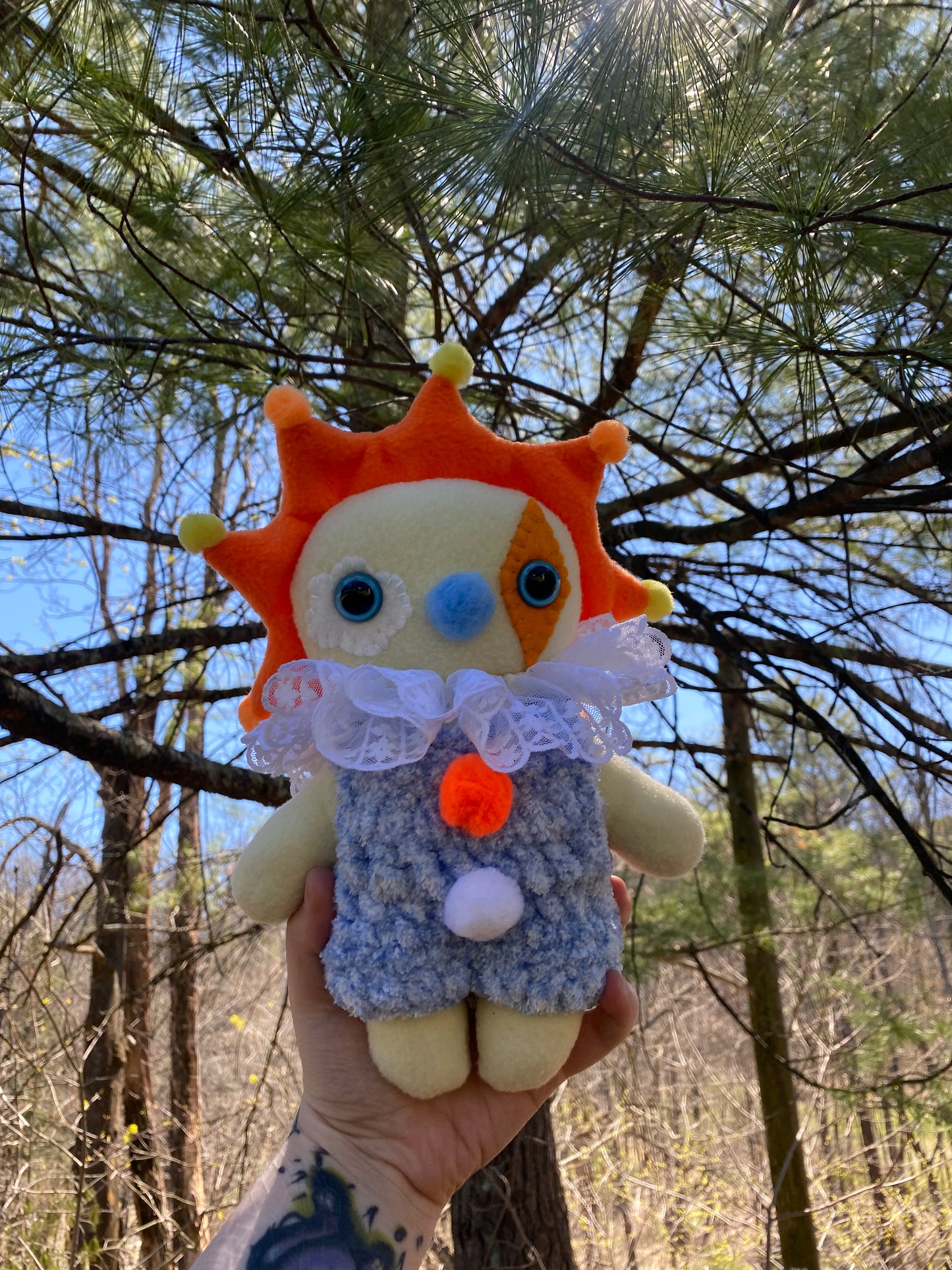 XL CLOWN SUN PLUSH