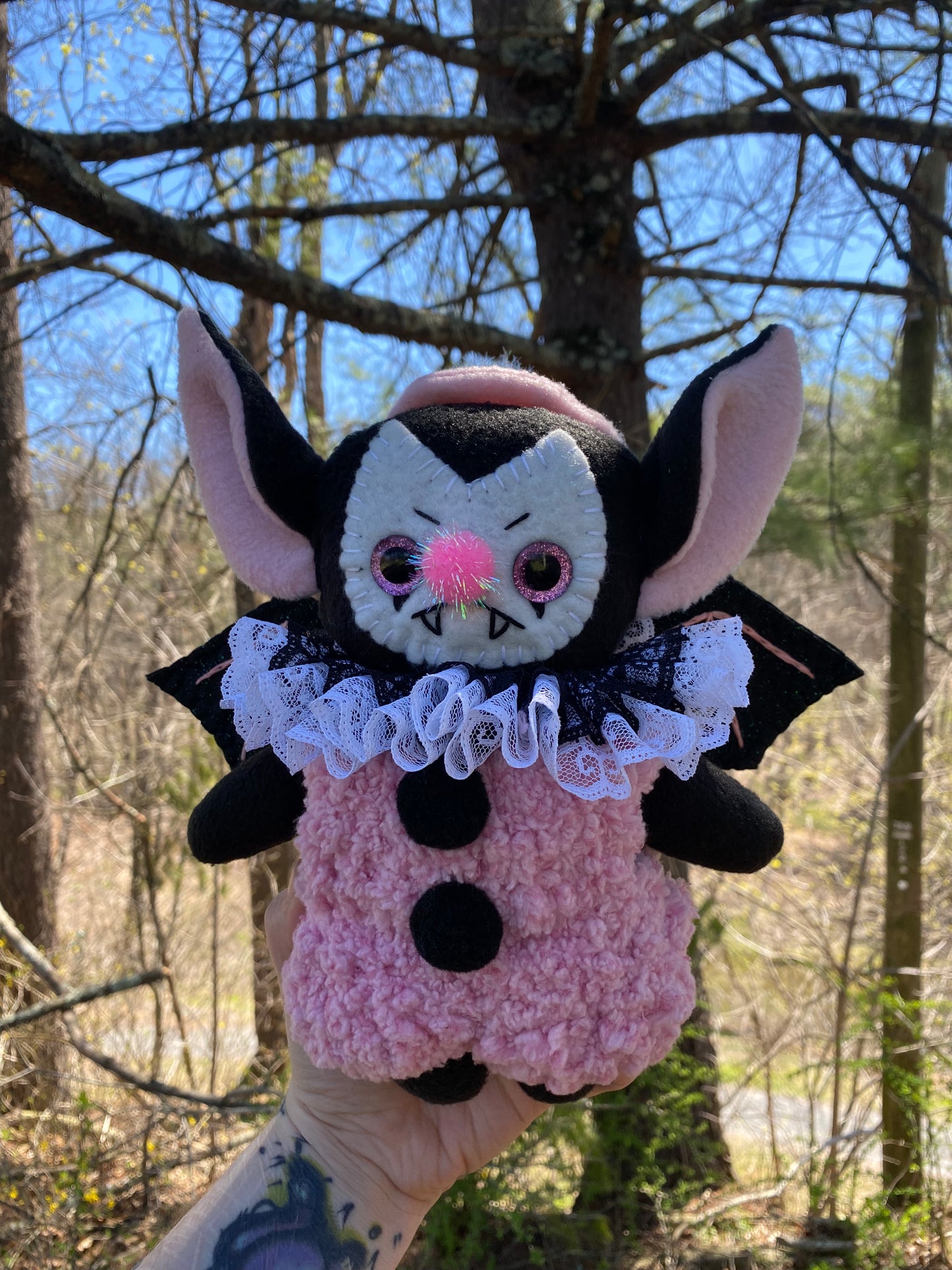 XL BAT CLOWN PLUSH (PINK/BLACK)