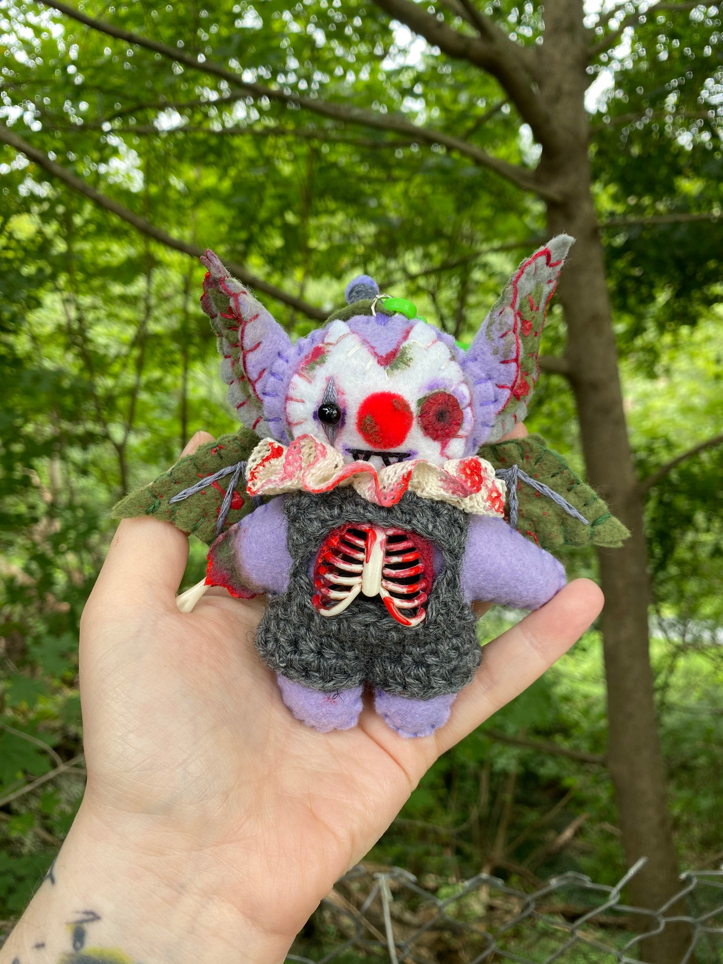 ZOMBIE CLOWN BAG CLIP (lavender)