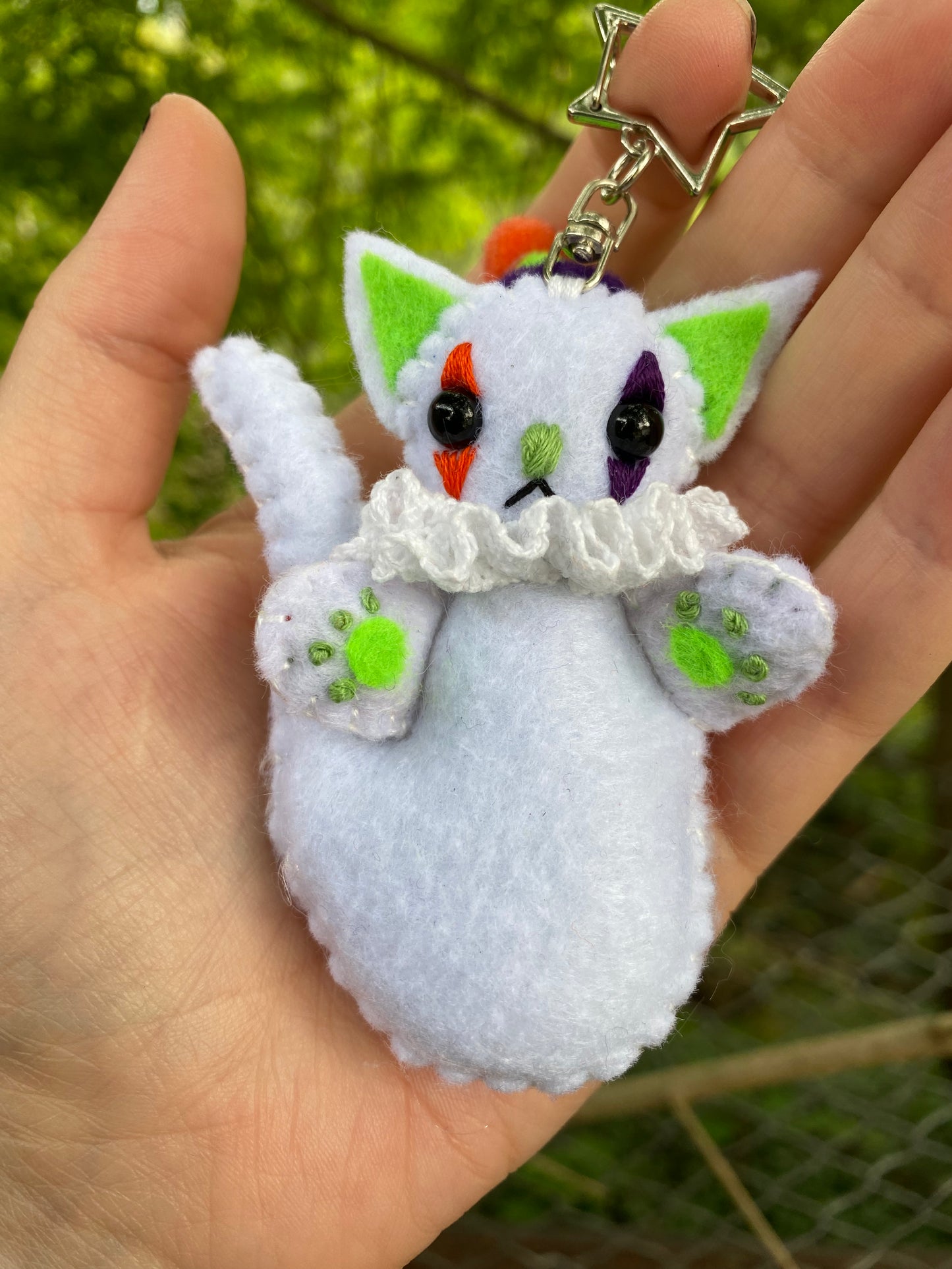 *MYSTERY* Ghost kitty clown
