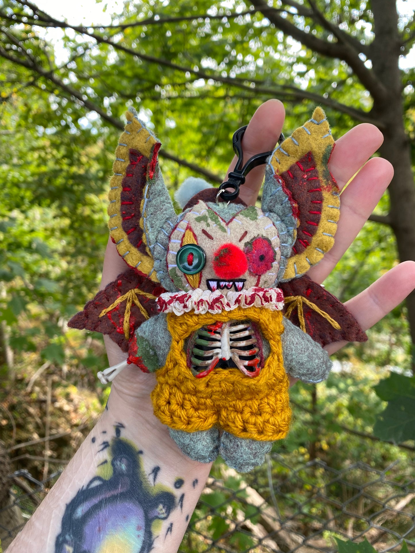 ZOMBIE BAG CLIP (grey)