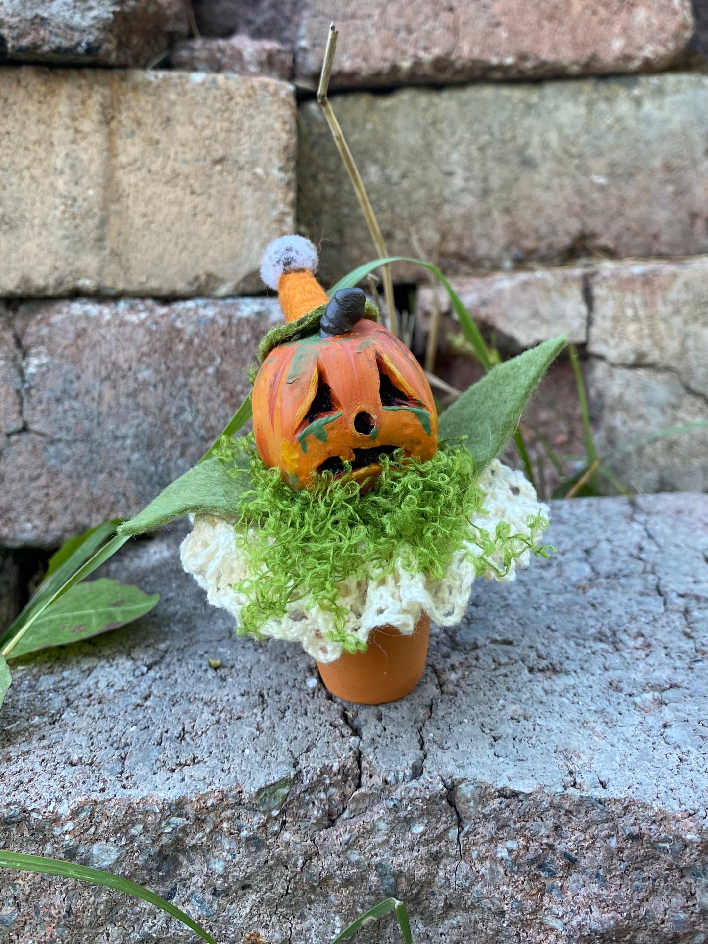 JACK-O-CLANTERN (sad)