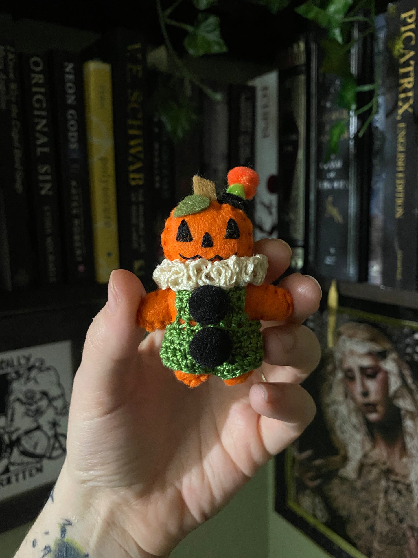 POCKET CLOWN- JACK-O-LANTERN