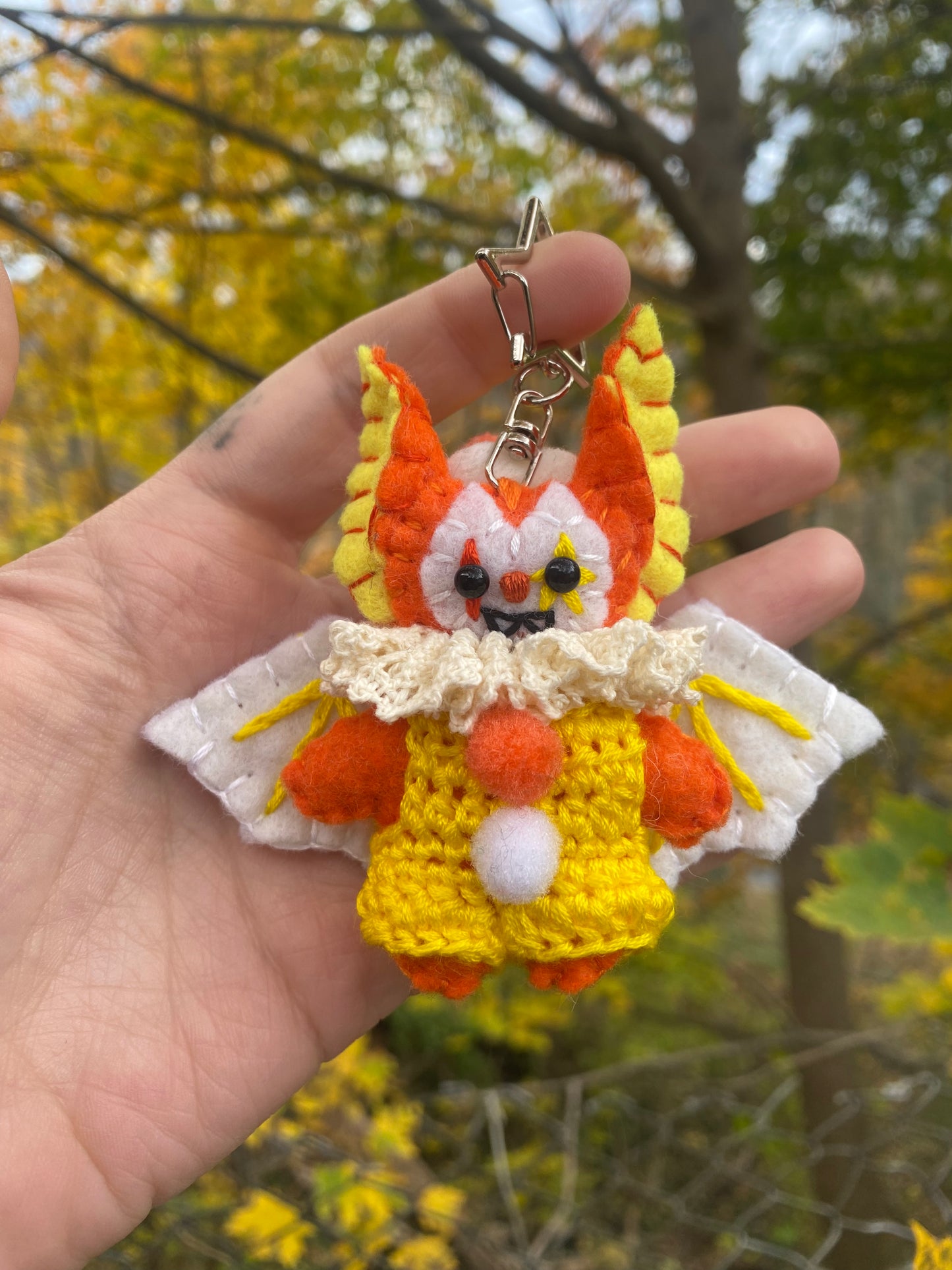 BAT POCKET CLOWN CLIP (orange)