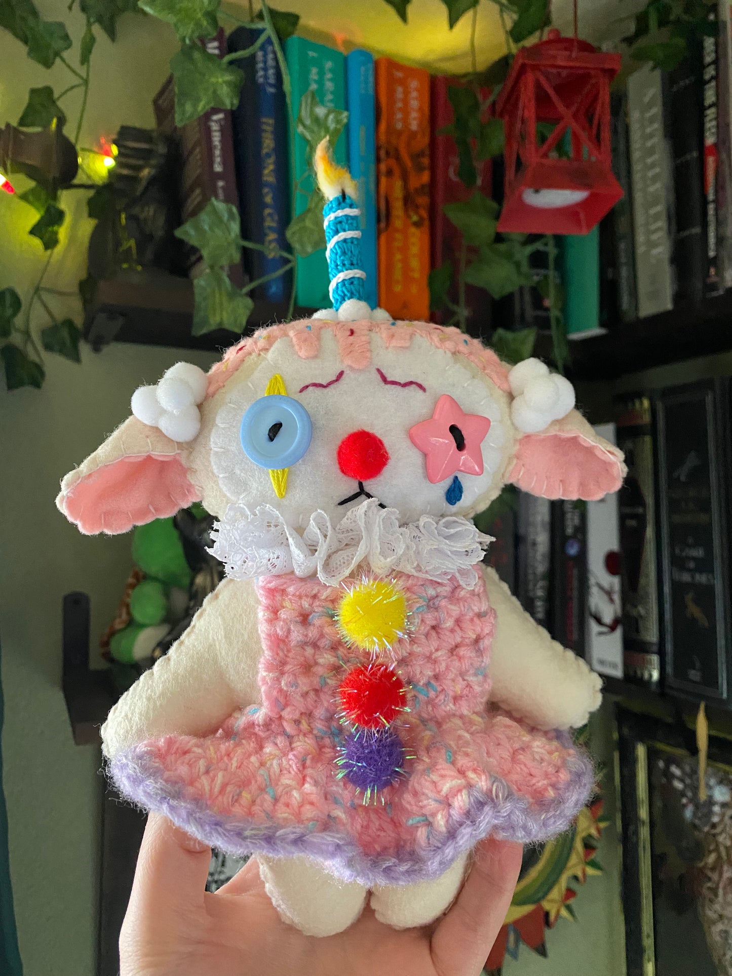 LAMBY the birthday clown