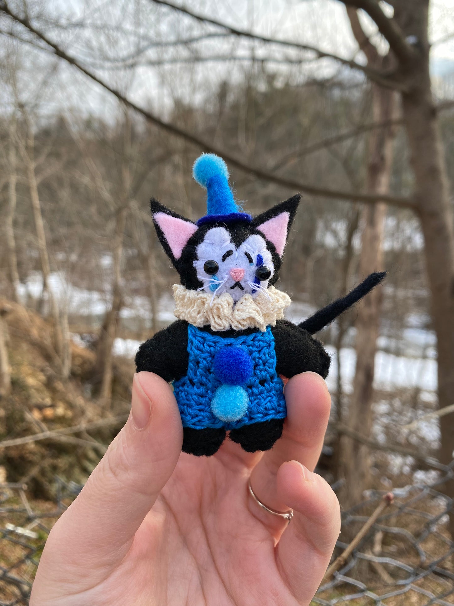 KITTY POCKET CLOWN (blue)