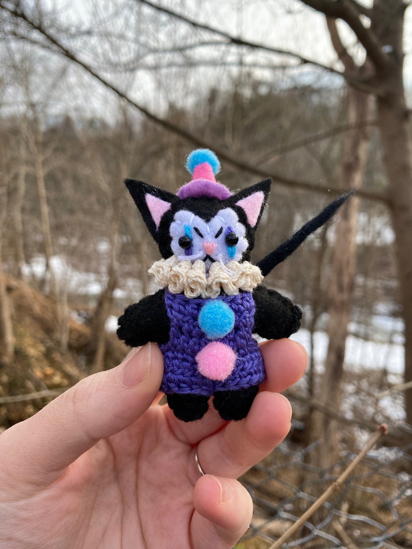 KITTY POCKET CLOWN (purple)