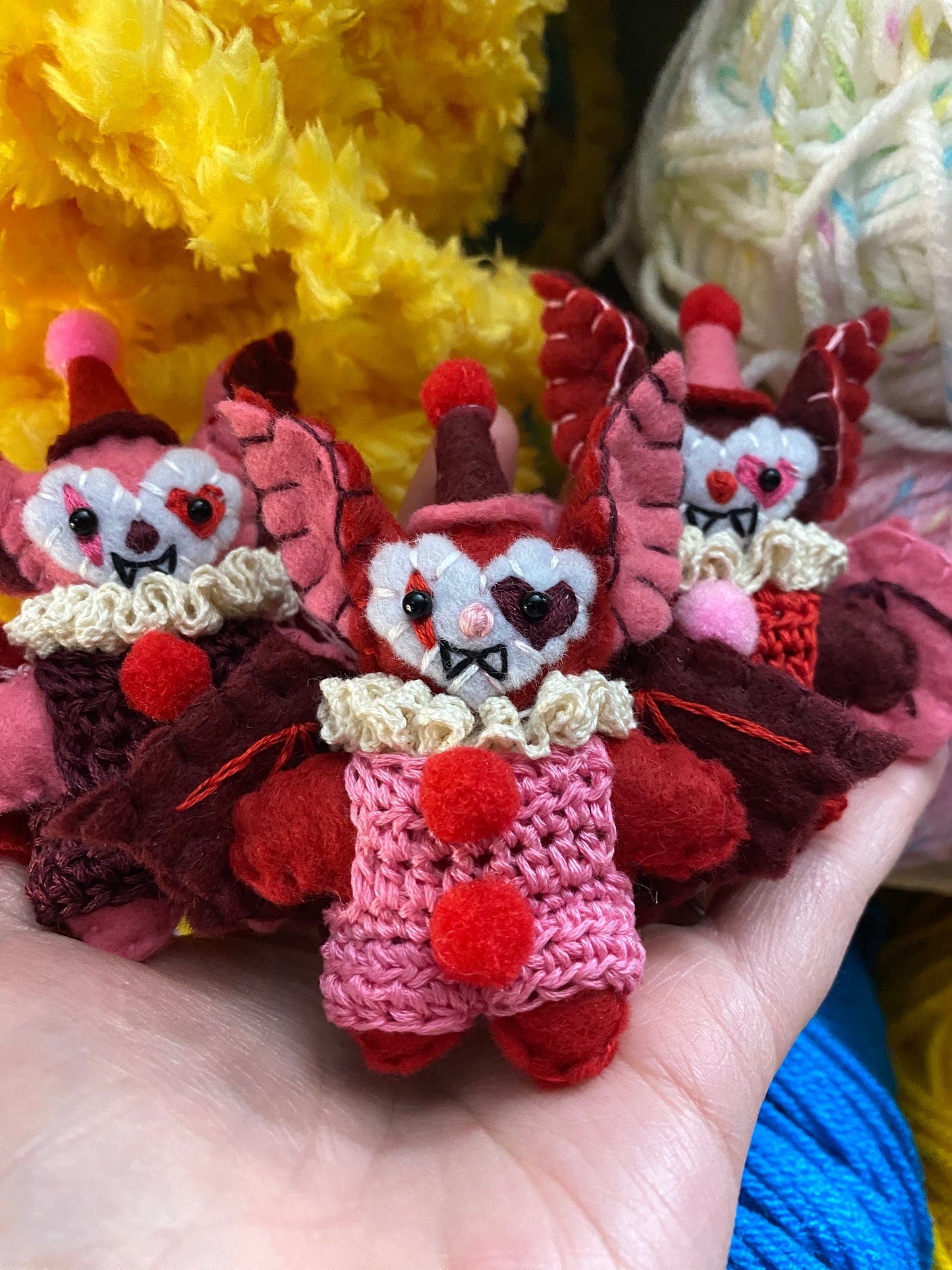 *MYSTERY* valentine pocket clowns