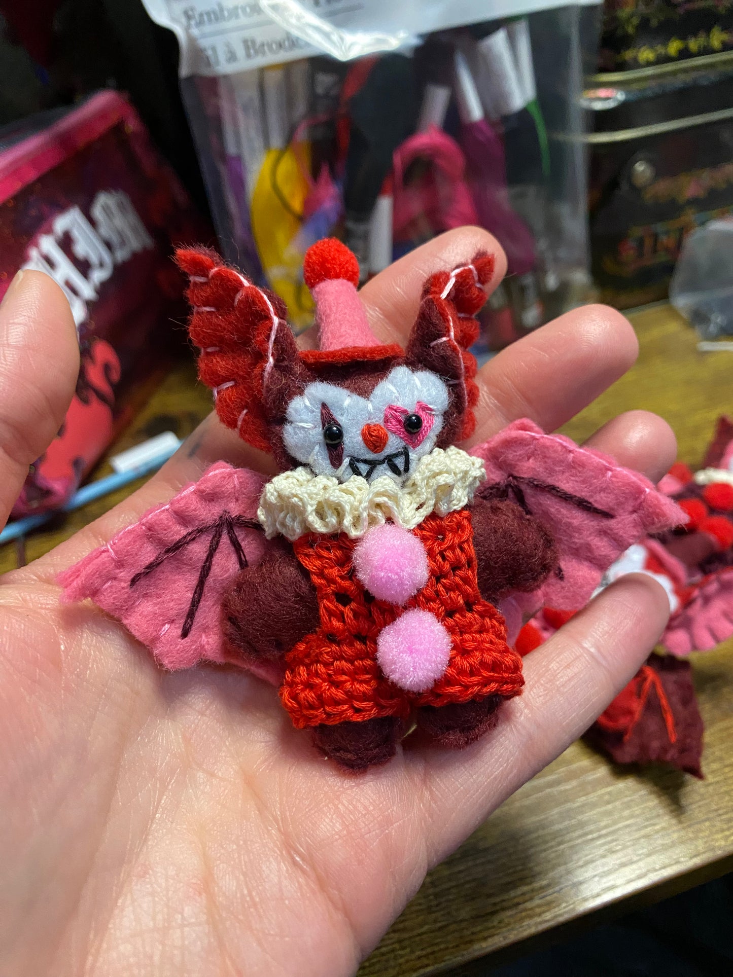 *MYSTERY* valentine pocket clowns