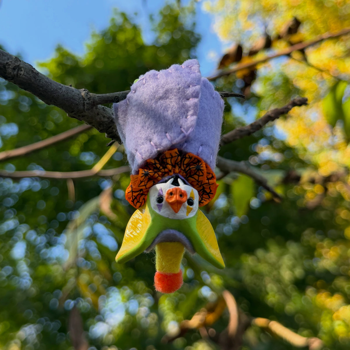 MINI HANGING BAT (lime green/lavender)