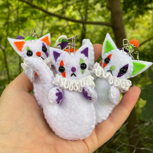 *MYSTERY* Ghost kitty clown