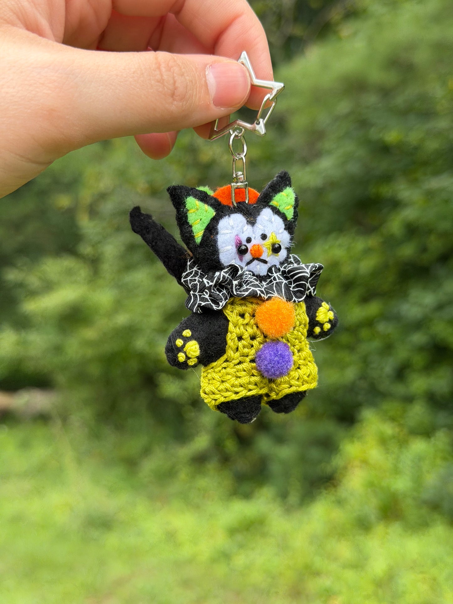 KITTY CLOWN BAG CLIP (green)