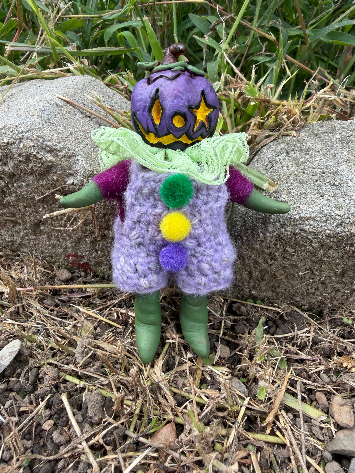 JACK-O-LANTERN ART DOLL (purple)