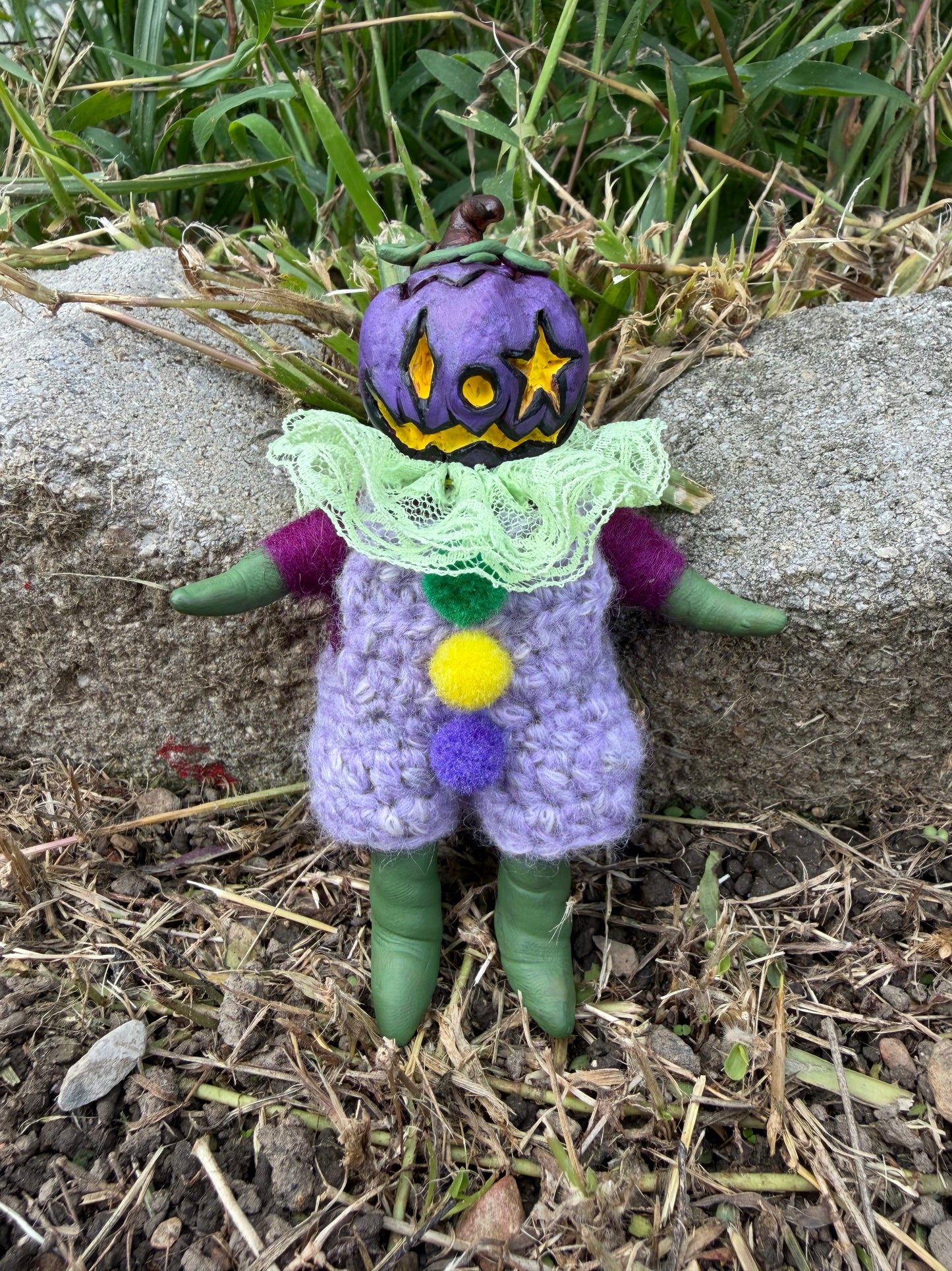 JACK-O-LANTERN ART DOLL (purple)
