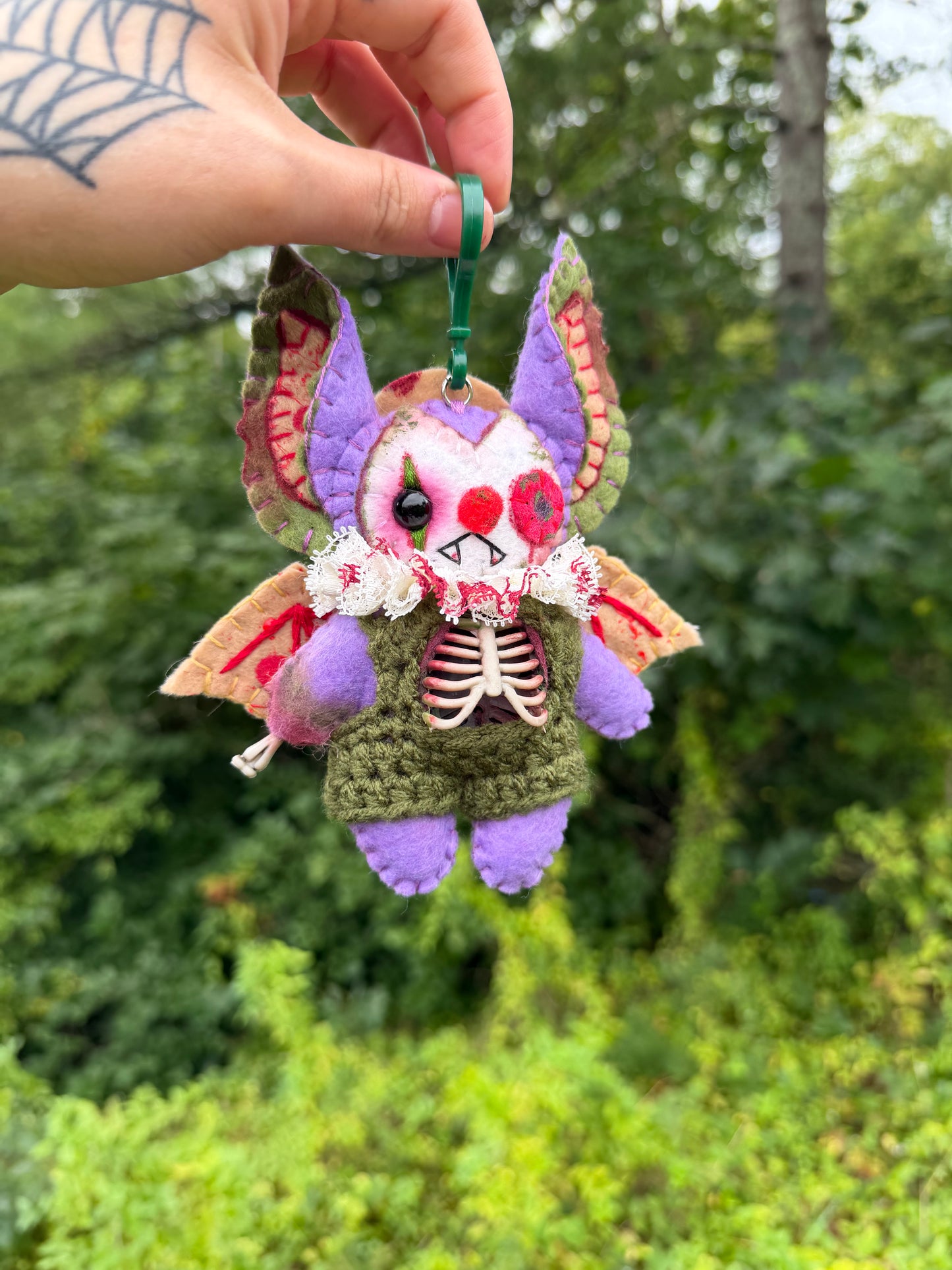 ZOMBIE CLOWN BAG CLIP (purple)