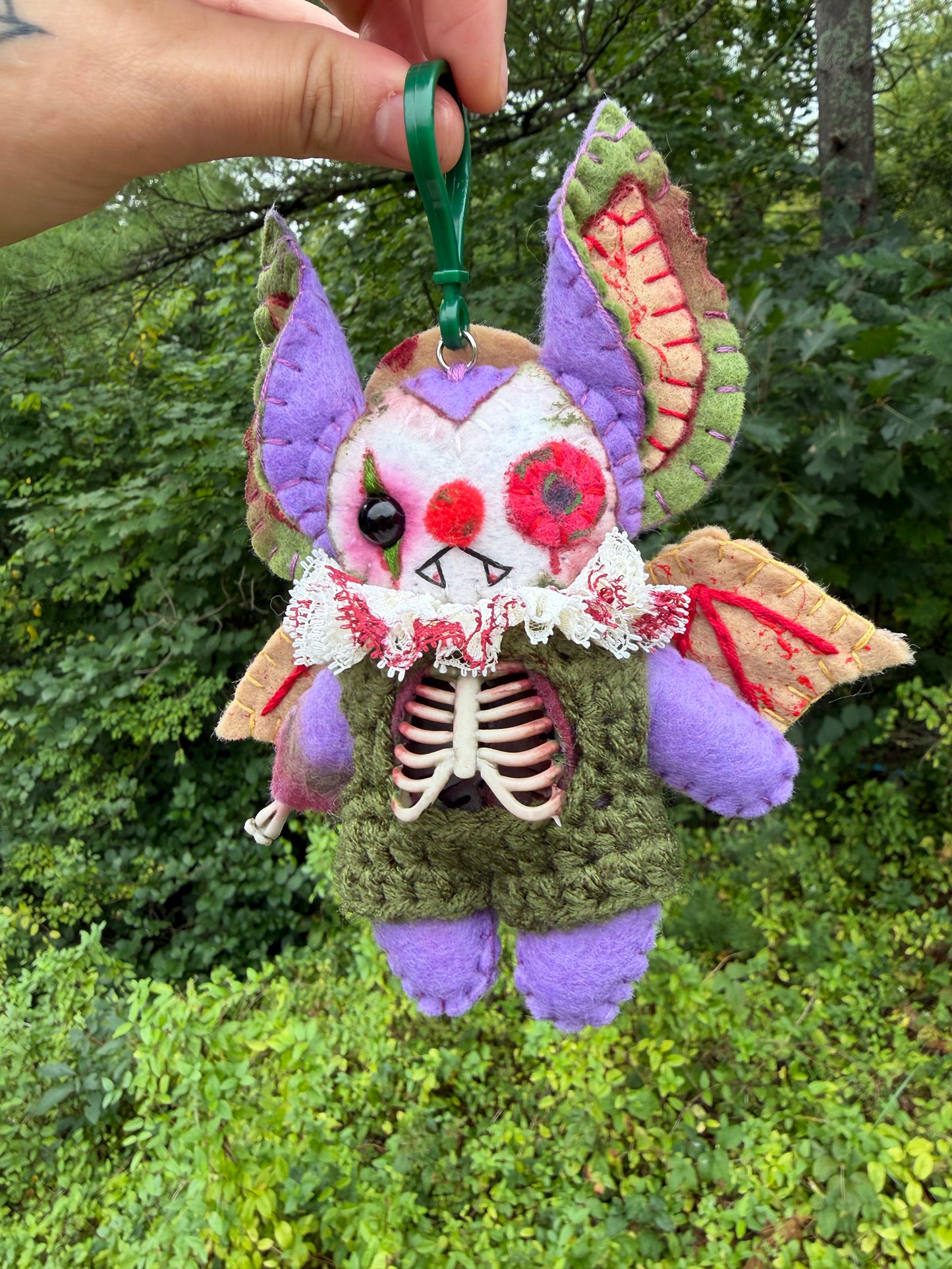 ZOMBIE CLOWN BAG CLIP (purple)