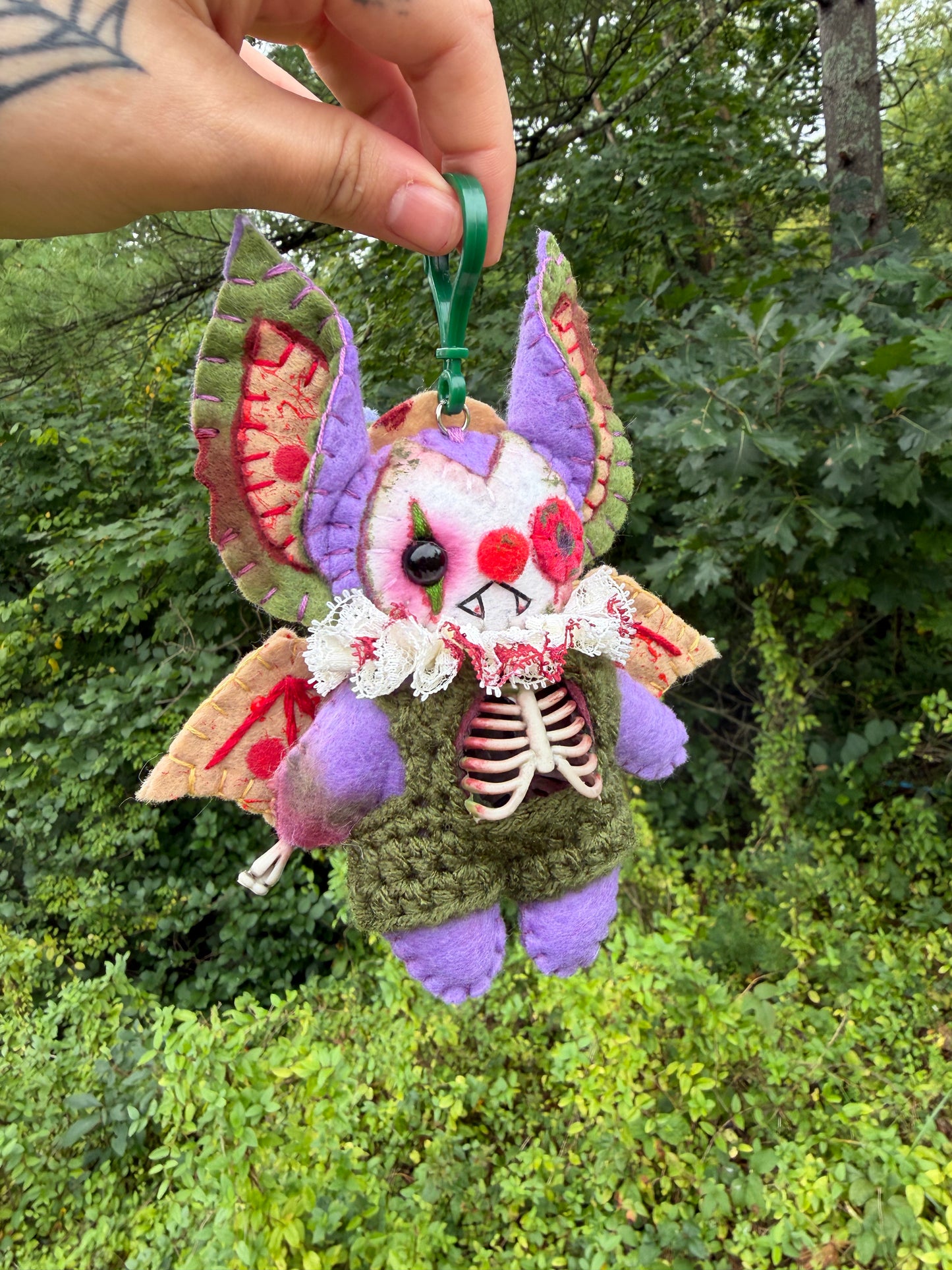 ZOMBIE CLOWN BAG CLIP (purple)