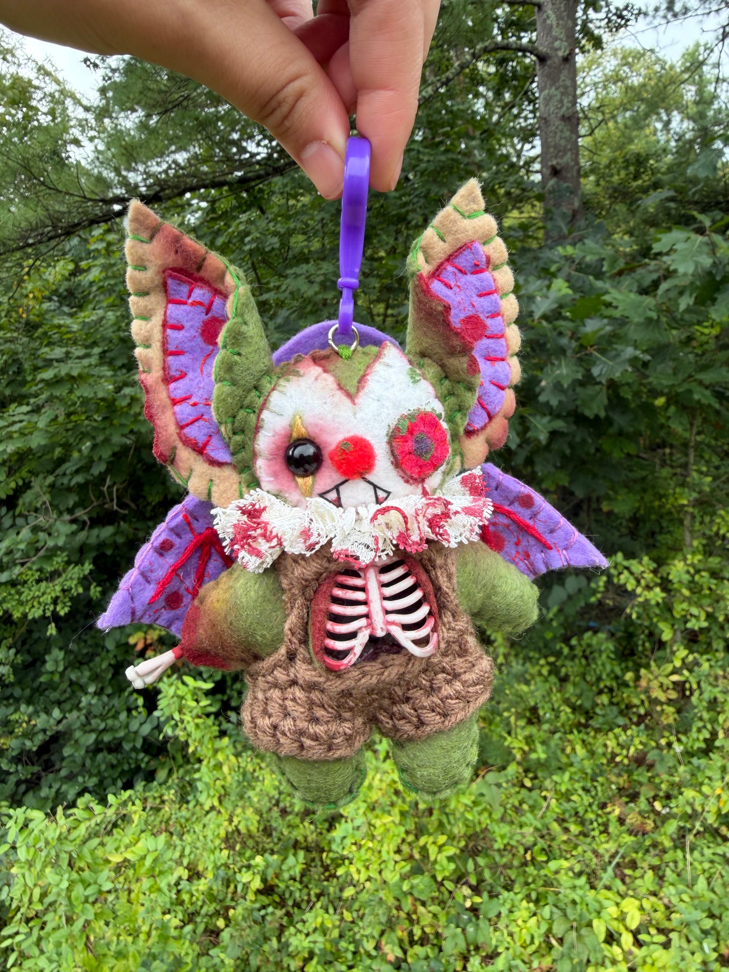 ZOMBIE CLOWN BAG CLIP (green)