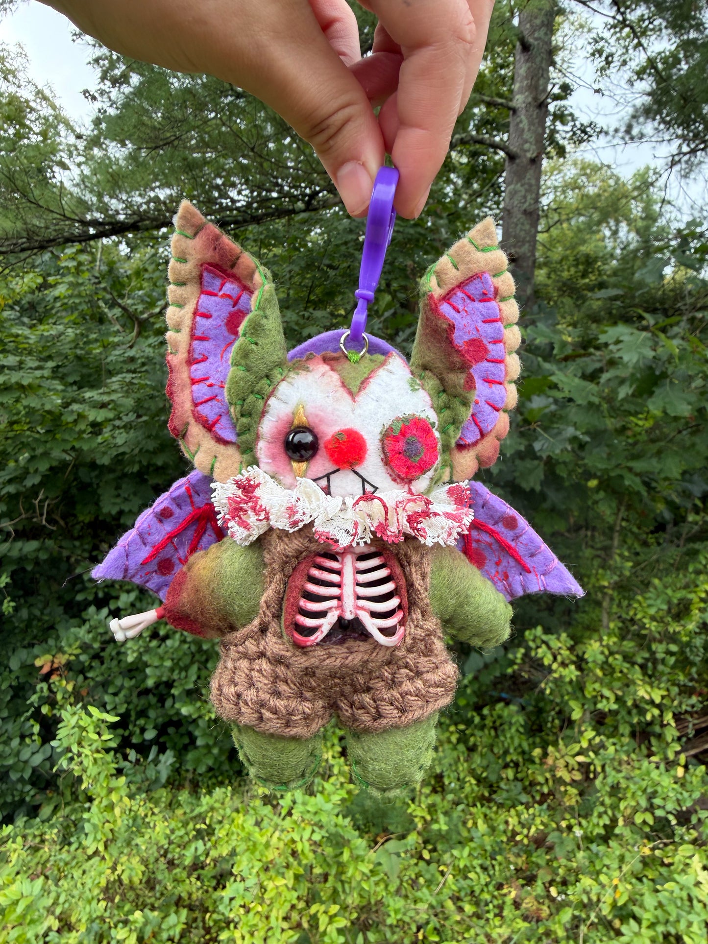 ZOMBIE CLOWN BAG CLIP (green)
