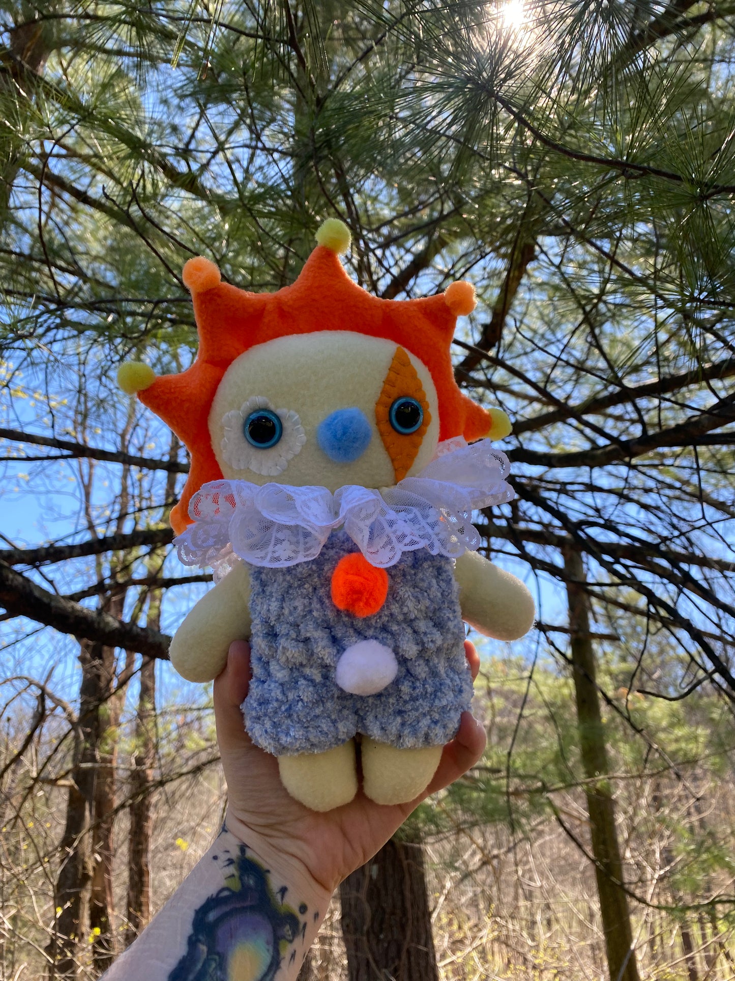 XL CLOWN SUN PLUSH