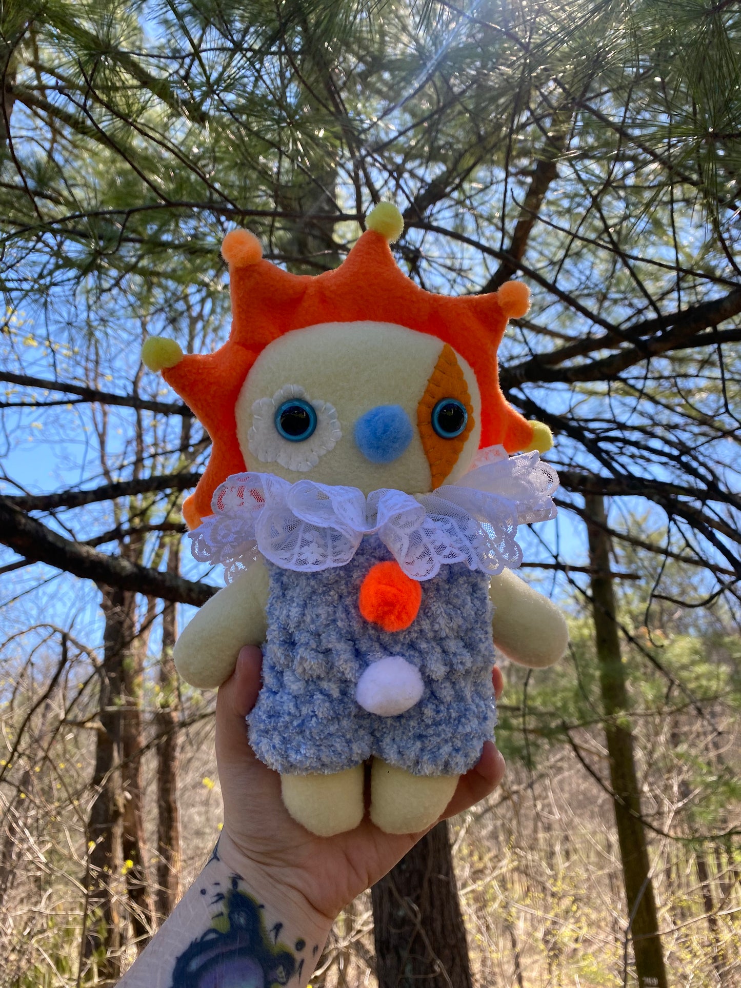 XL CLOWN SUN PLUSH