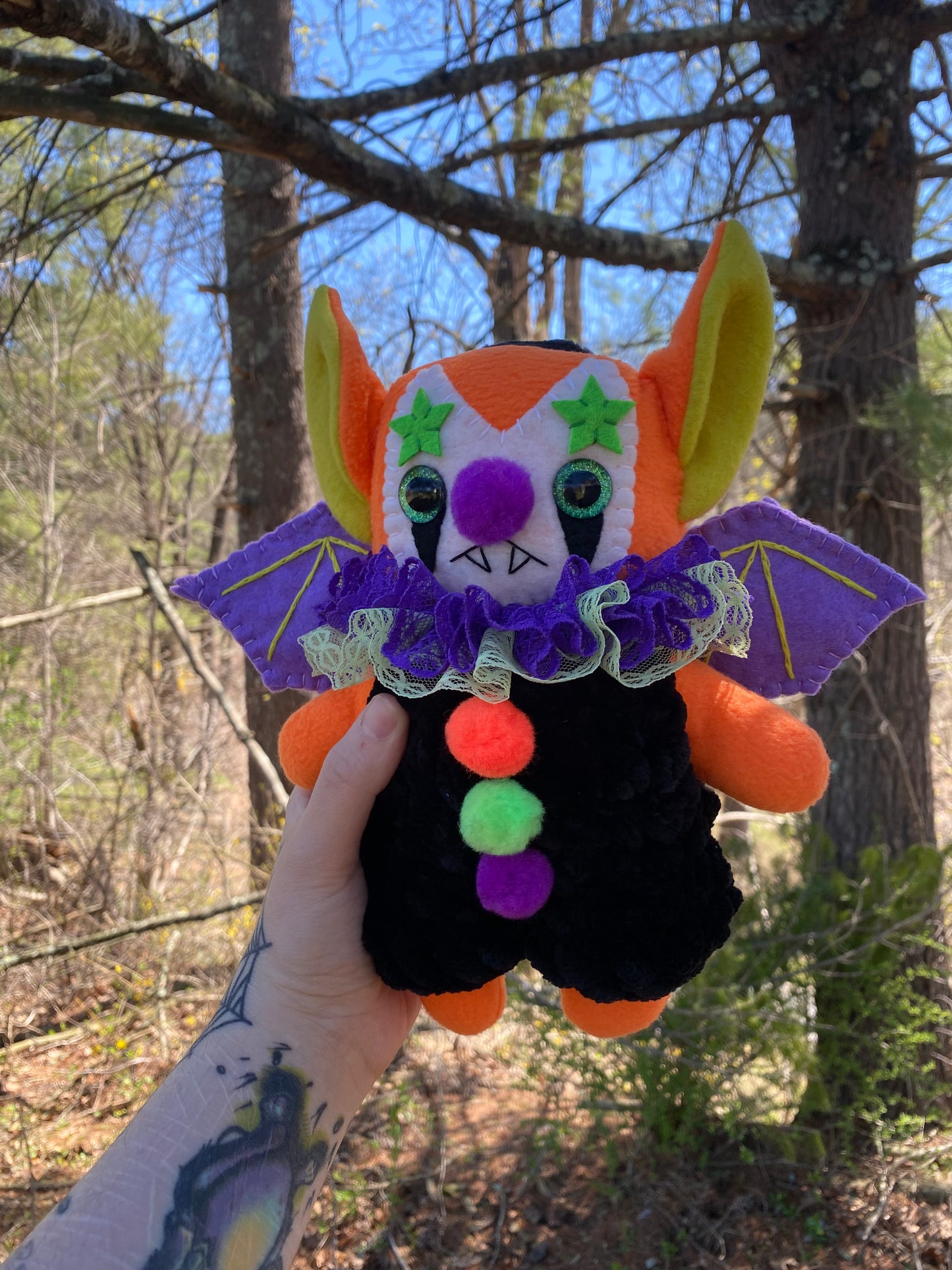 XL BAT CLOWN PLUSH (orange)
