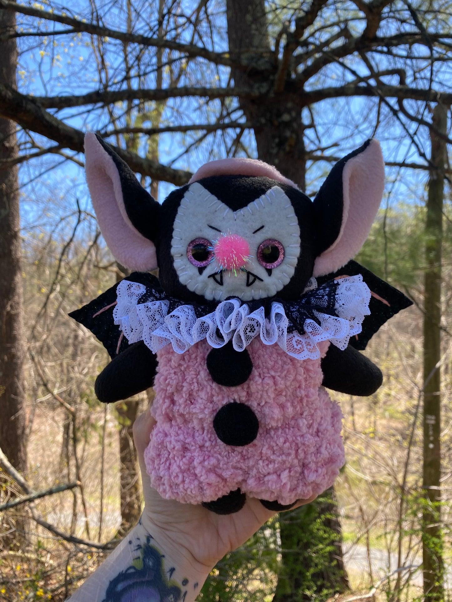 XL BAT CLOWN PLUSH (PINK/BLACK)