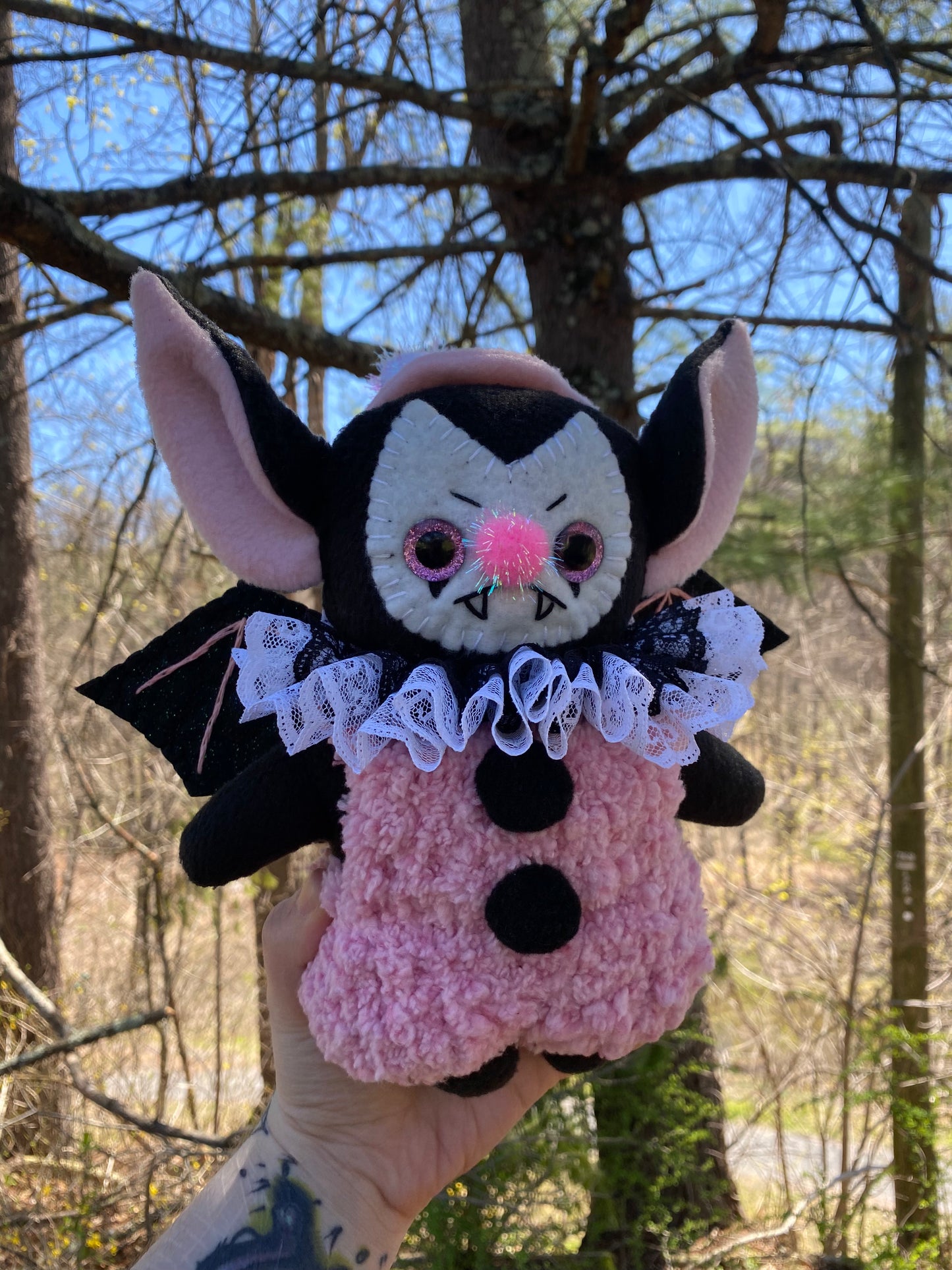 XL BAT CLOWN PLUSH (PINK/BLACK)