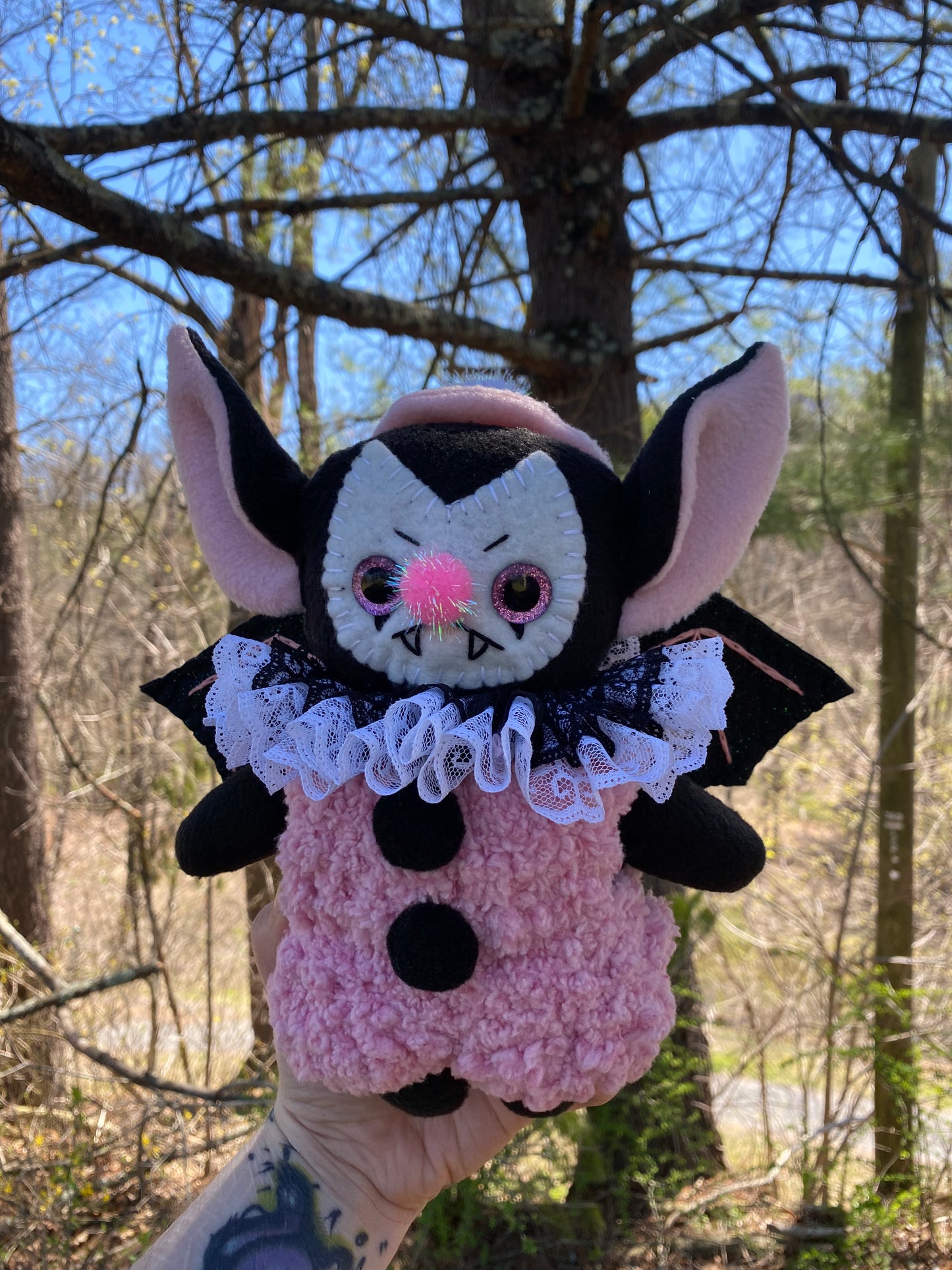 XL BAT CLOWN PLUSH (PINK/BLACK)