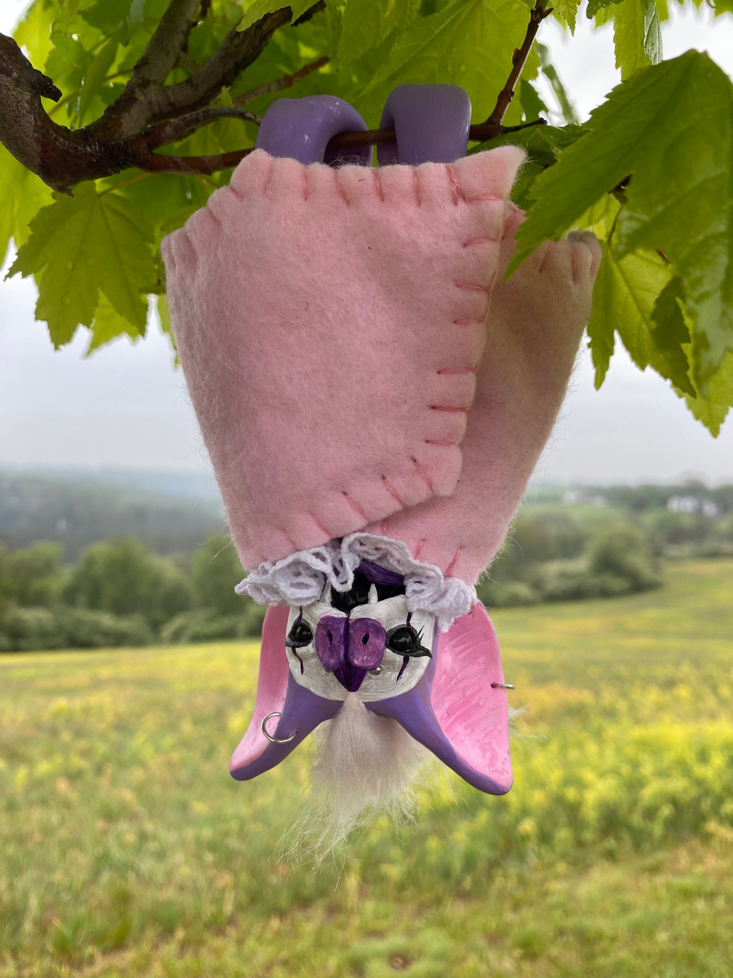 LARGE HANGING BAT (lavender/pink)
