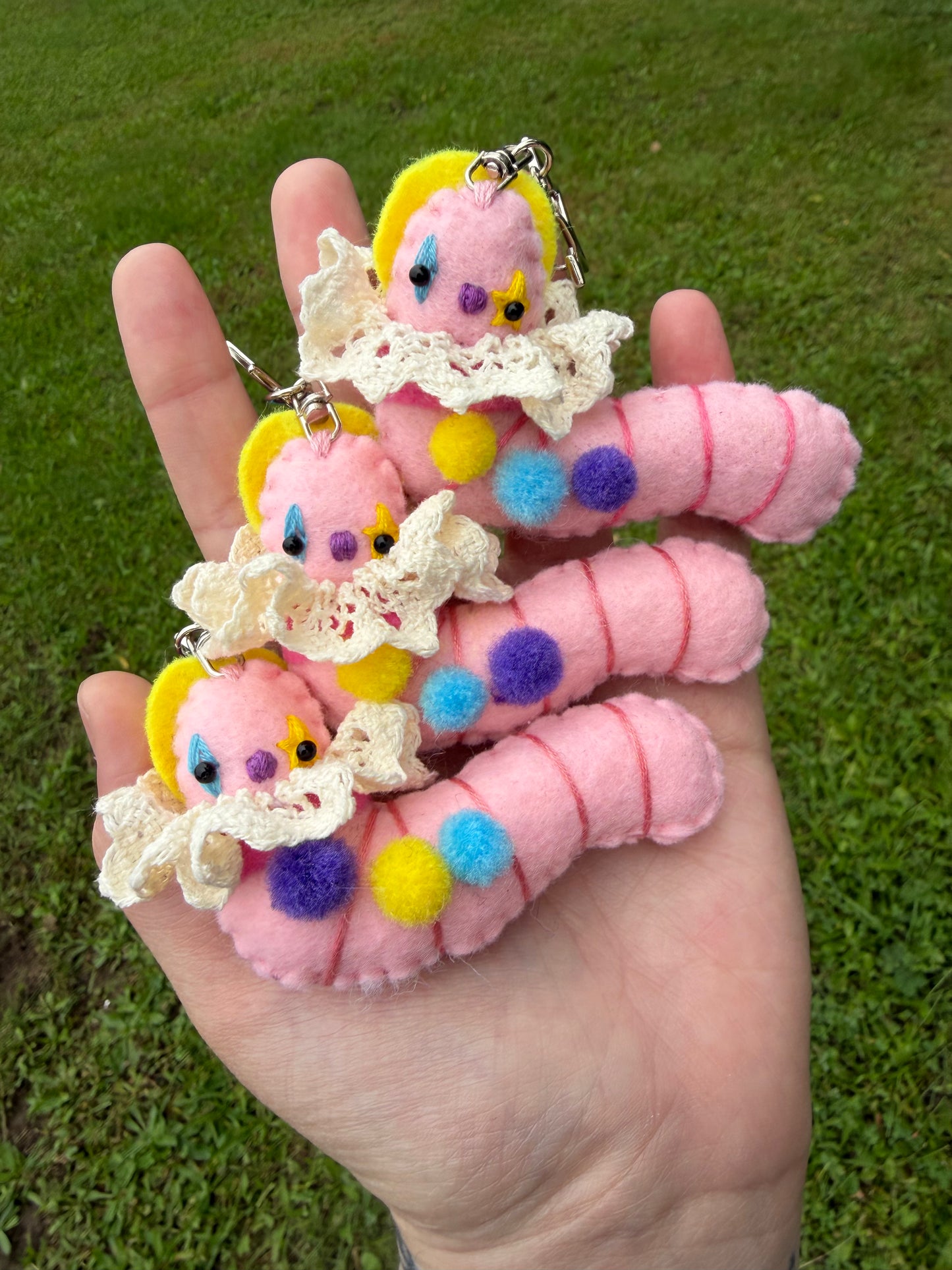 *MYSTERY* purple/blue/yellow clown worm clip