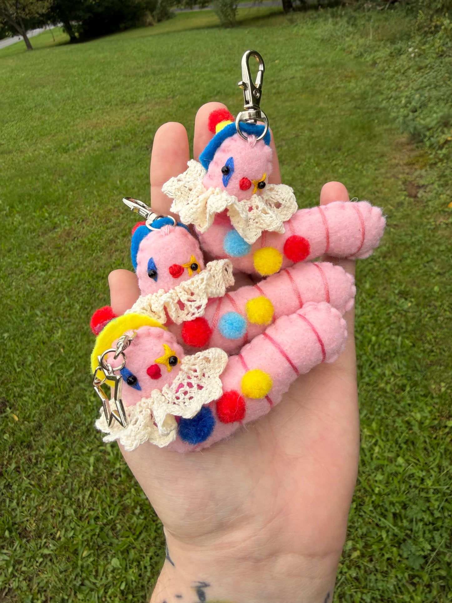 *MYSTERY* primary clown worm clip