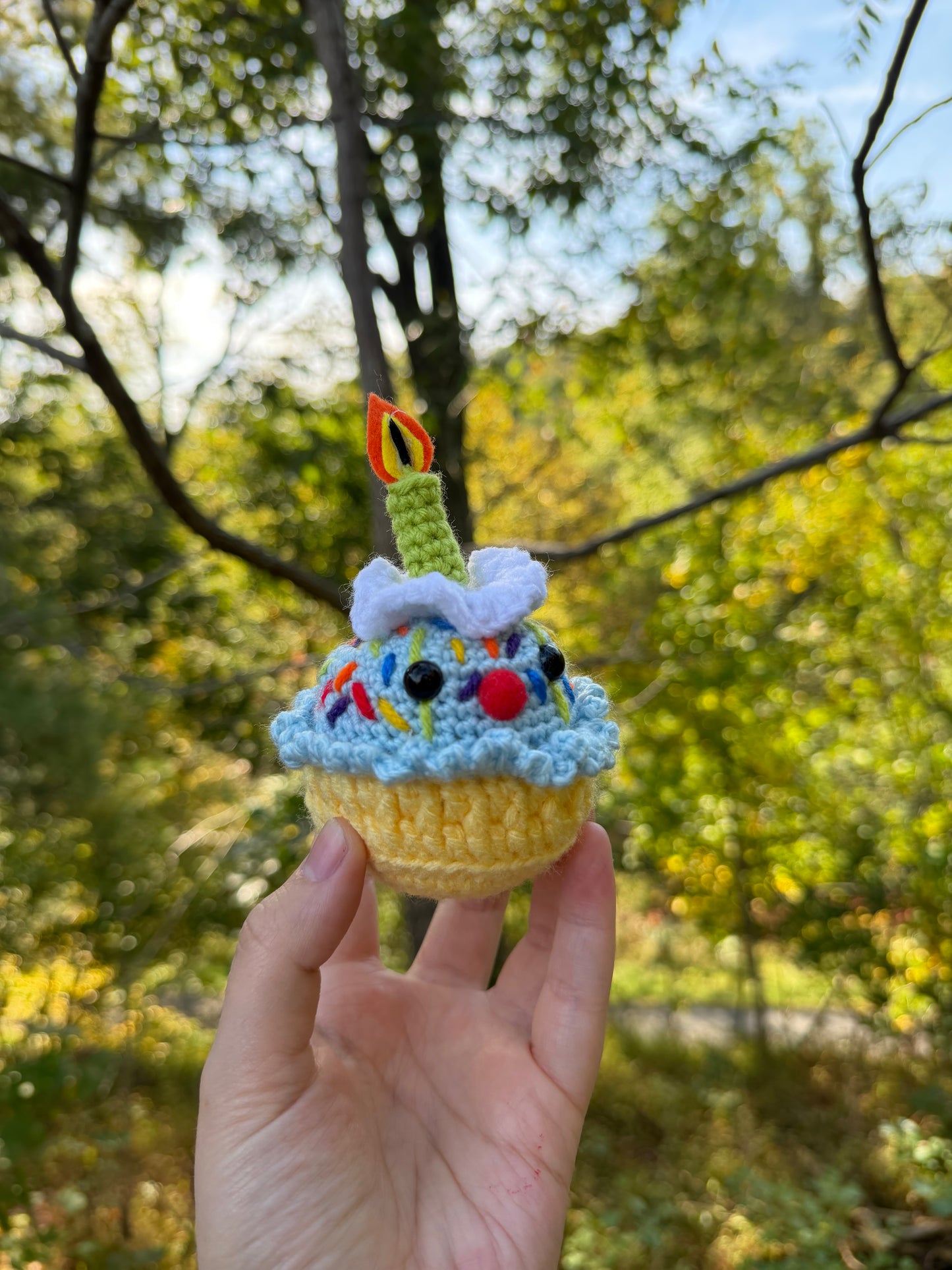CLOWN CAKE (blue/yellow/candle)