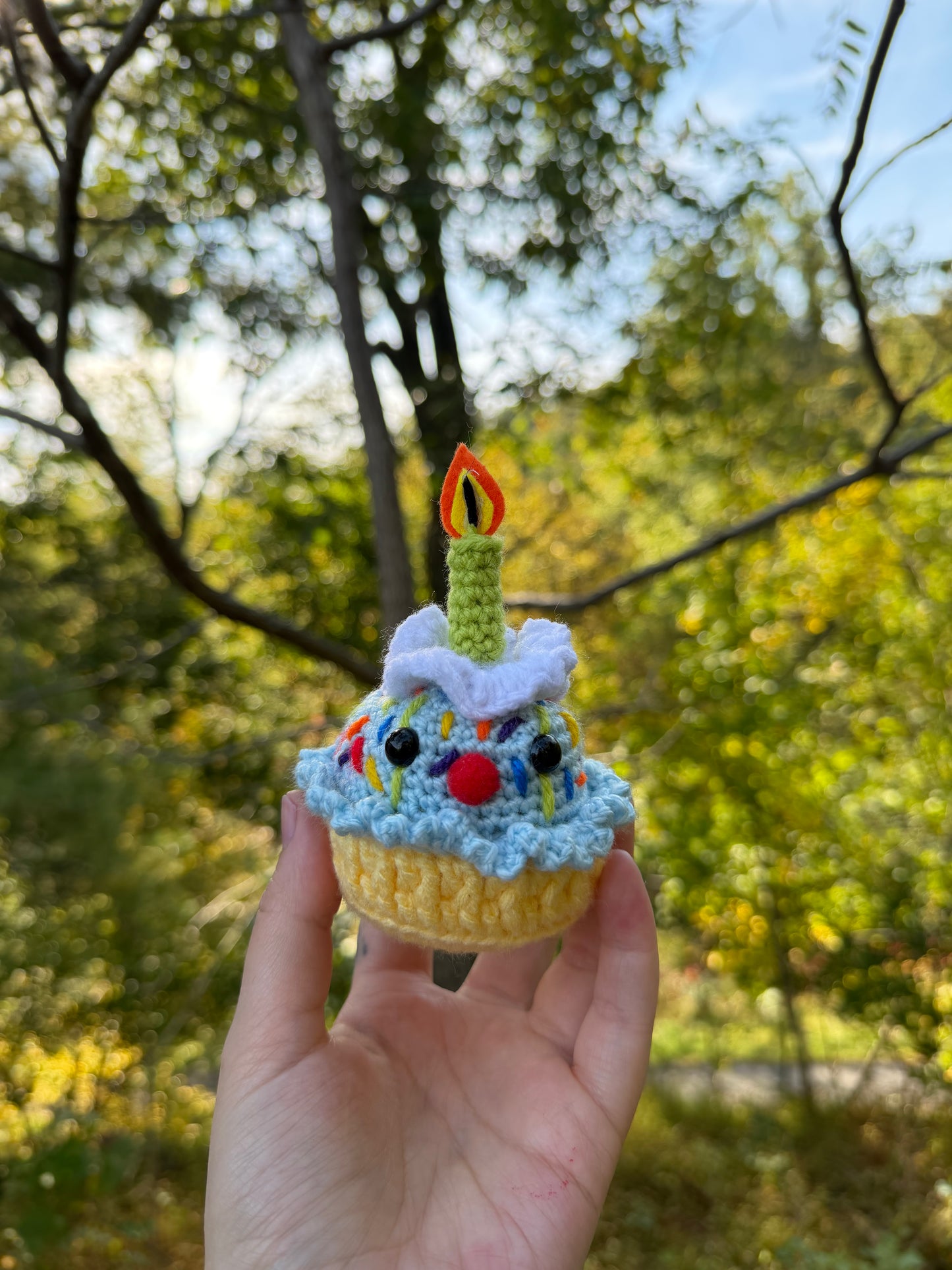 CLOWN CAKE (blue/yellow/candle)