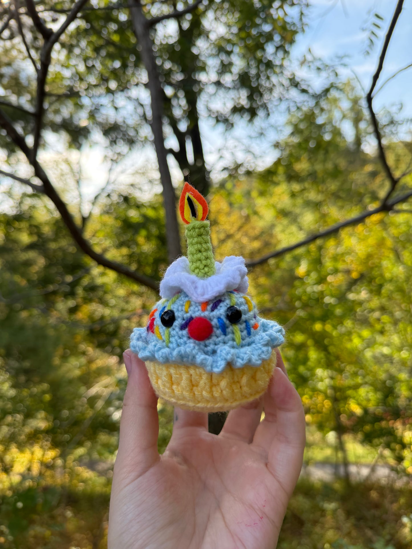 CLOWN CAKE (blue/yellow/candle)