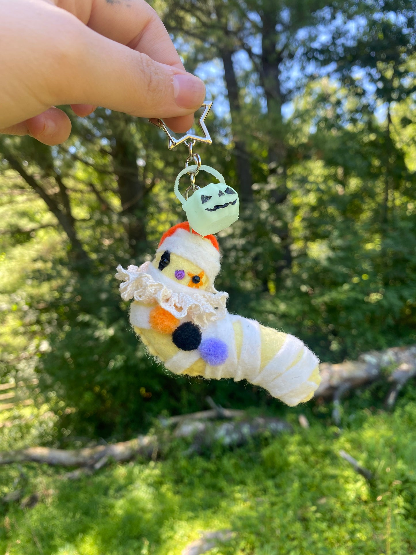 TRICK OR TREAT WORM (mummy)