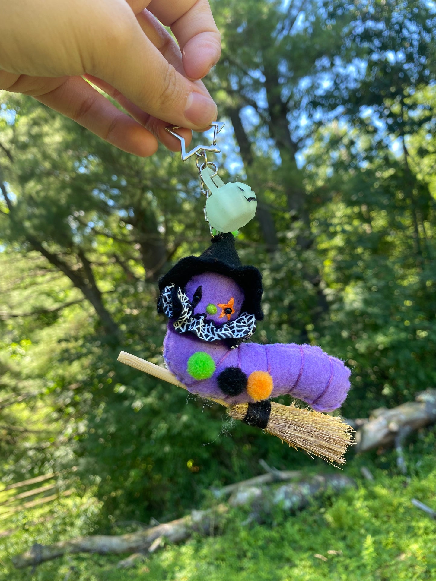 TRICK OR TREAT WORM (purple witch)