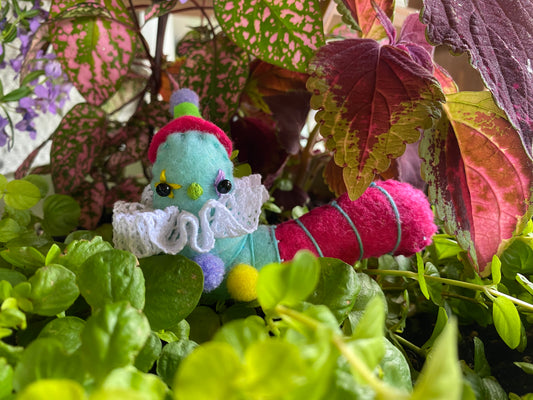 GUMMY WORM POCKET CLOWN (blue/pink)