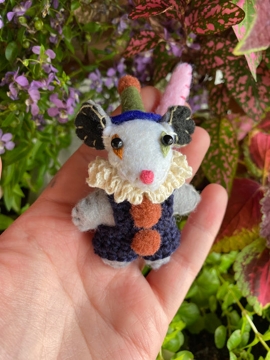 POSSUM POCKET CLOWN