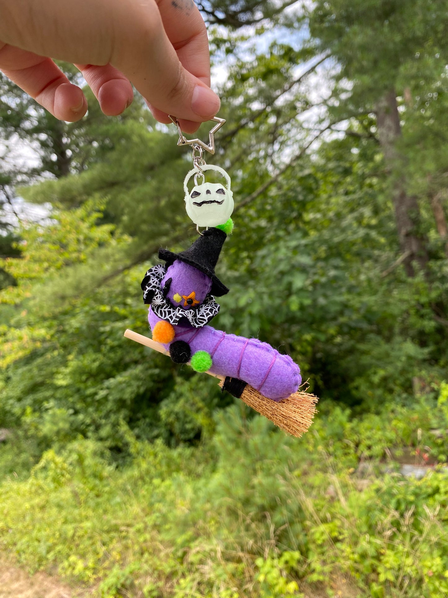 TRICK OR TREAT WORM (purple witch)