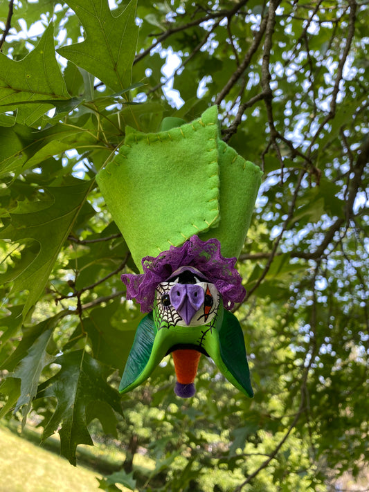 LARGE HANGING BAT (lime green)