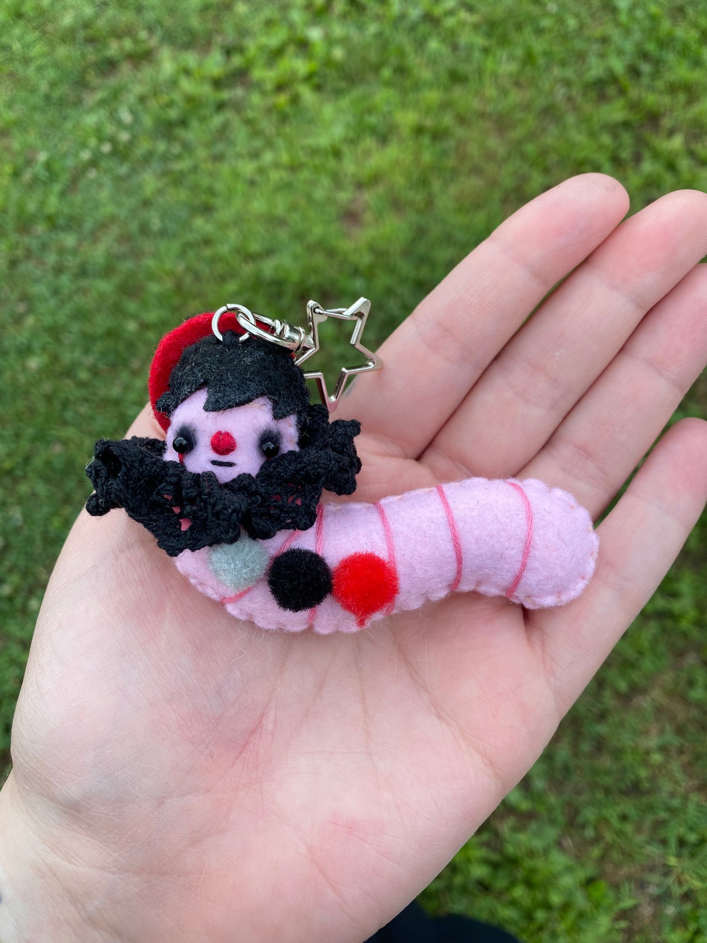 EMO CLOWN WORM (B)