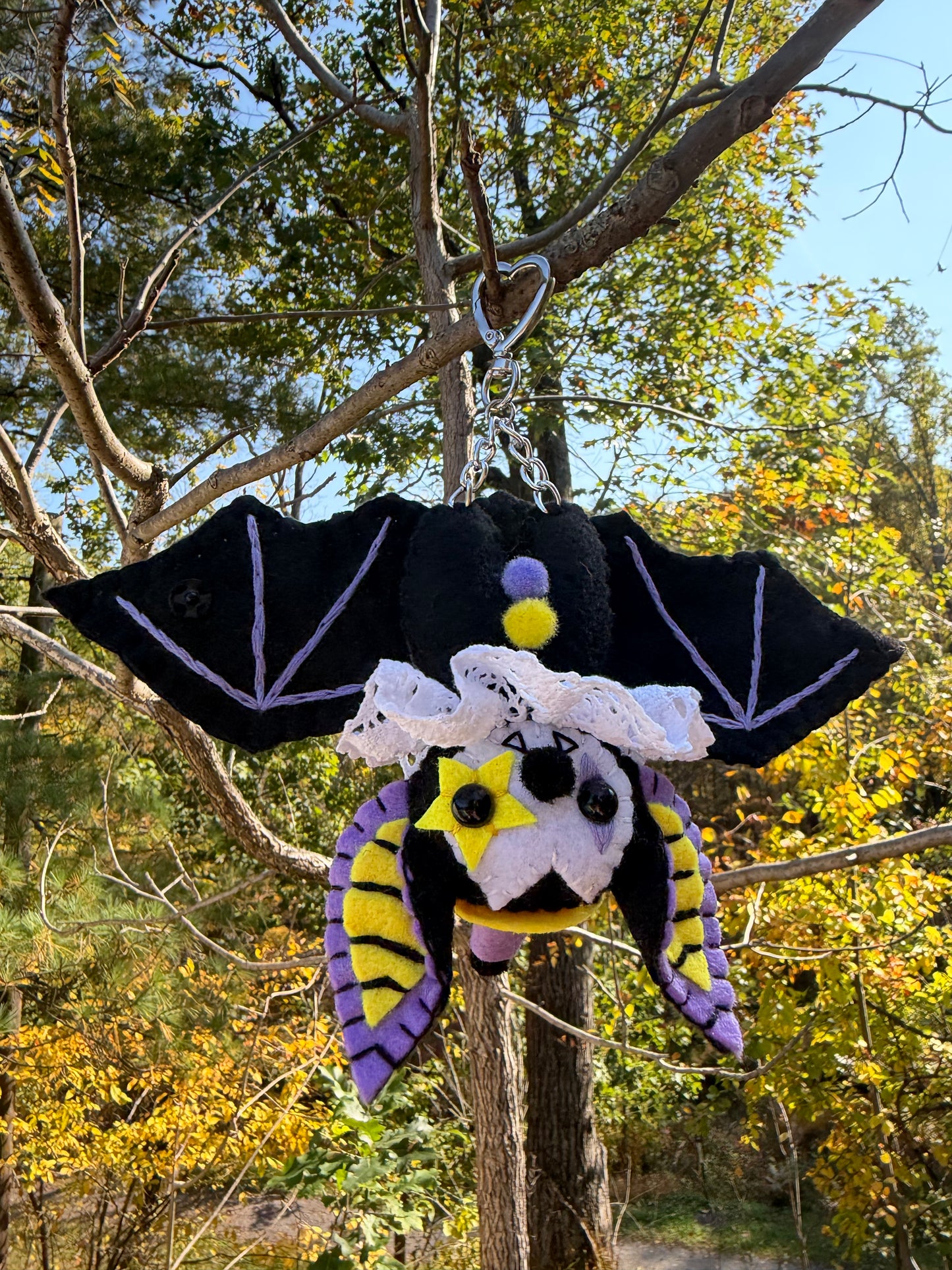 HANGING BAT BAG CLIP