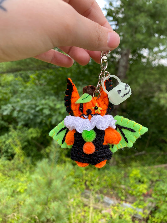 TRICK-OR-TREAT POCKET CLOWN CLIP (jack-o-lantern lime green)