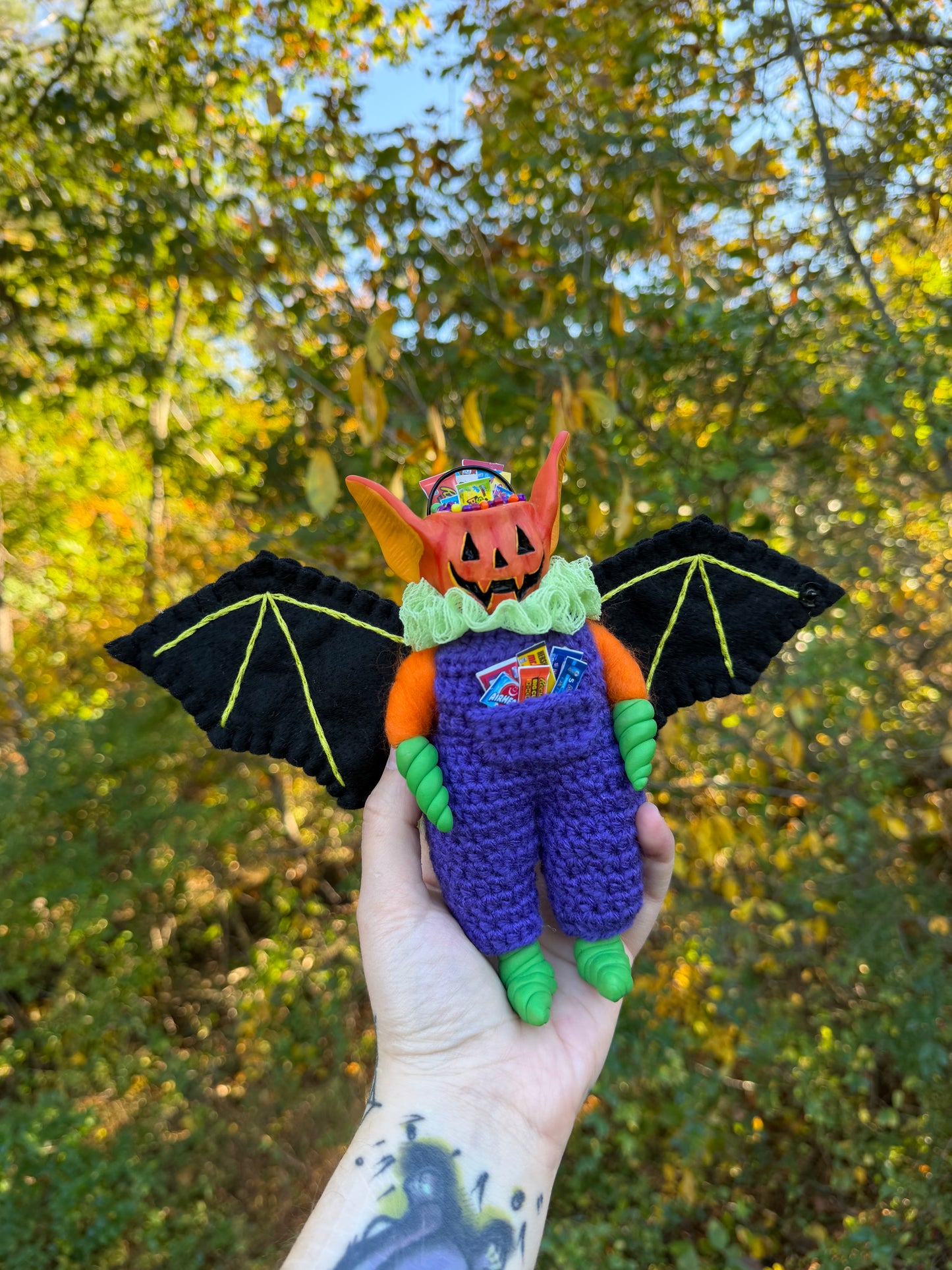 JACK-O-LANTERN CANDY BUCKET BAT ART DOLL