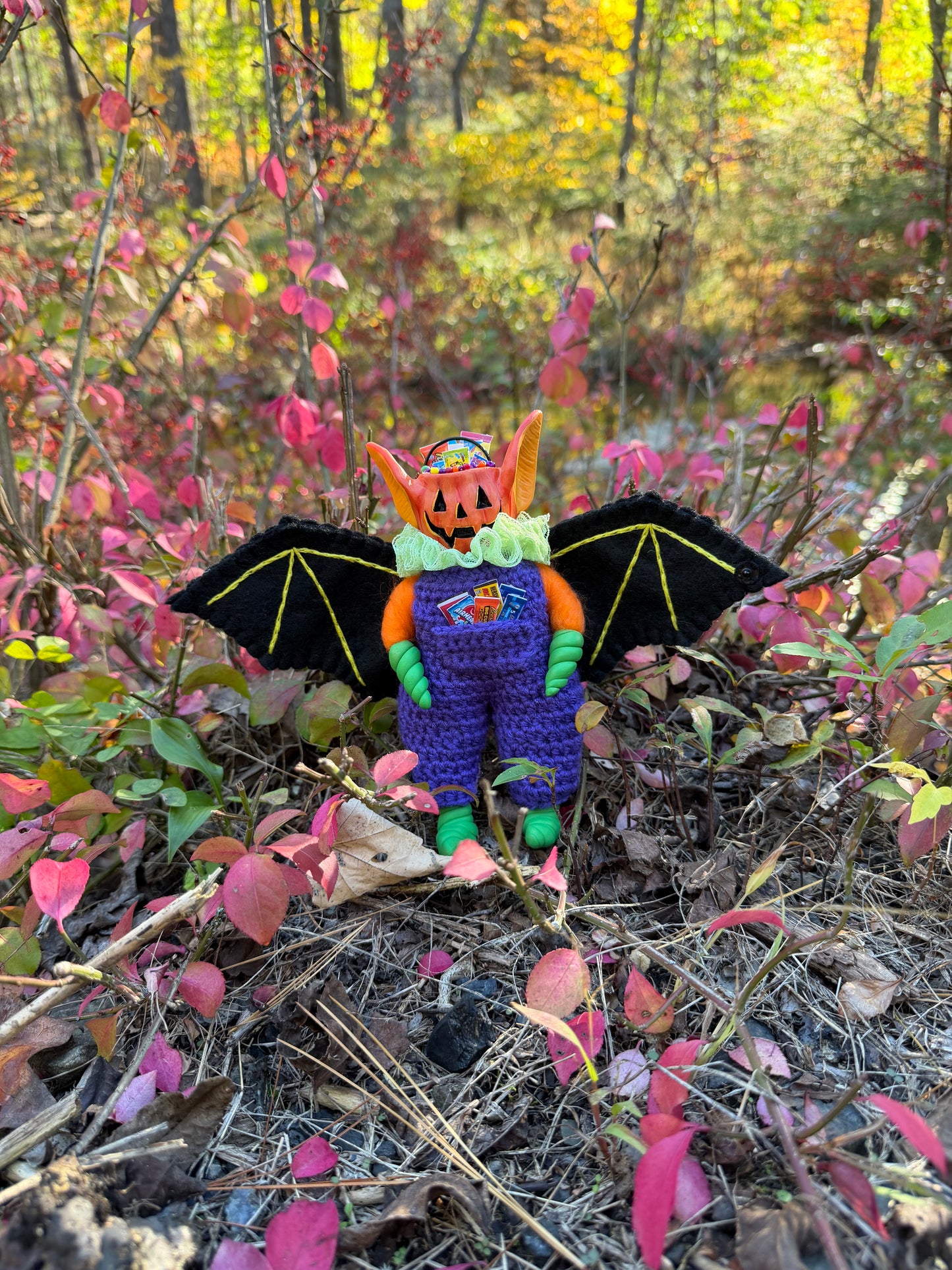 JACK-O-LANTERN CANDY BUCKET BAT ART DOLL