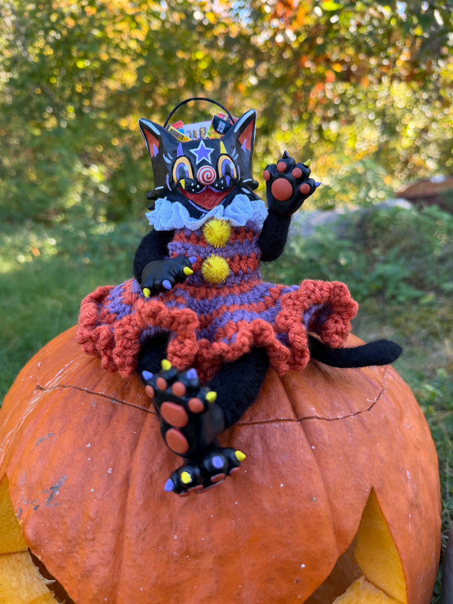 VINTAGE KITTY CANDY BUCKET ART DOLL